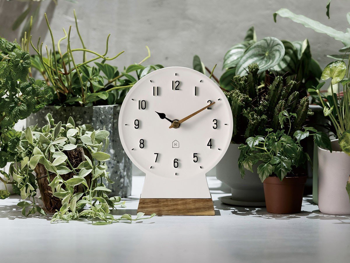 【フライミー ヴェール/FLYMEe vert / GOODS】のTable Clock / テーブルクロック #110282 人気、トレンドファッション・服の通販 founy(ファニー) 　ウッド　Wood　コンパクト　Compact　テーブル　Table　モチーフ　Motif　時計　Clock　ホーム・キャンプ・アウトドア・お取り寄せ　Home,Garden,Outdoor,Camping Gear　家具・インテリア　Furniture　その他 インテリア雑貨、家具　Furniture, Interior, Others　other-4|ID: prp329100002248414 ipo3291000000031505701