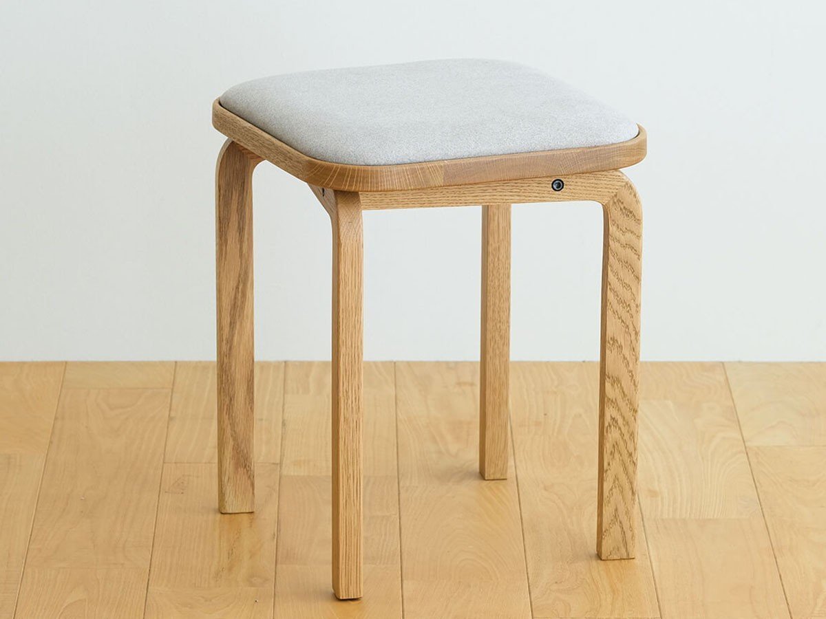 【フライミー ヴェール/FLYMEe vert / GOODS】のCOCCO STOOL / コッコ スツール インテリア・キッズ・メンズ・レディースファッション・服の通販 founy(ファニー) 　送料無料　Free Shipping　ウッド　Wood　オイル　Oil　クッション　Cushion　ホーム・キャンプ・アウトドア・お取り寄せ　Home,Garden,Outdoor,Camping Gear　家具・インテリア　Furniture　チェア・椅子　Chair　スツール　Stool　クッション張地:ラムース アイボリー(ランク4)、ウッド:オーク|ID: prp329100002285439 ipo3291000000028447068