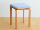 【フライミー ヴェール/FLYMEe vert / GOODS】のCOCCO STOOL / コッコ スツール クッション張地:ラムース スカイブルー(ランク4)、ウッド:チェリー|ID: prp329100002285439 ipo3291000000028447108