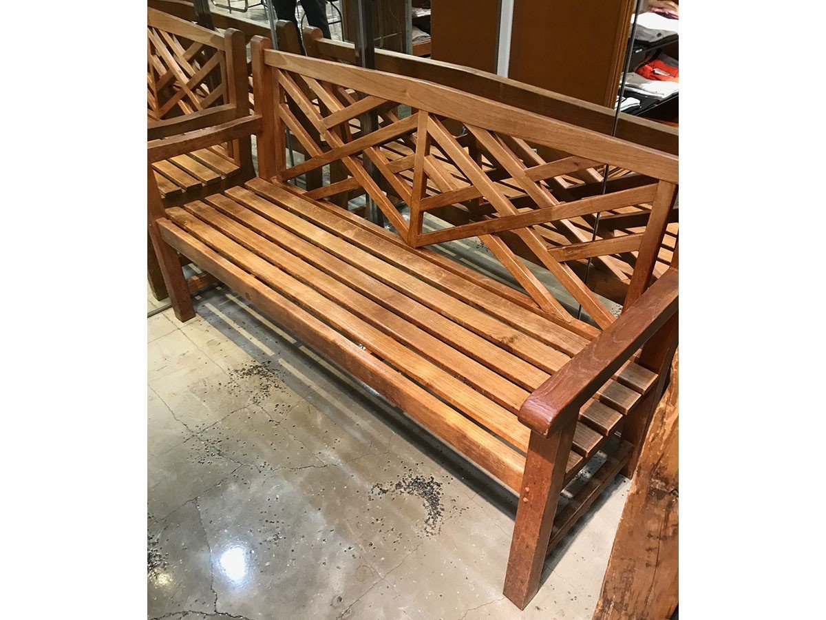 【リ ストア フィクスチャー ユナイテッドアローズ/RE : Store Fixture UNITED ARROWS LTD. / GOODS】のTeak Wood Bench / チークウッド ベンチ インテリア・キッズ・メンズ・レディースファッション・服の通販 founy(ファニー) 　ウッド　Wood　ダメージ　Damage　ホーム・キャンプ・アウトドア・お取り寄せ　Home,Garden,Outdoor,Camping Gear　家具・インテリア　Furniture　チェア・椅子　Chair　ベンチ・ダイニングベンチ　Bench/Dining Bench　ビューティーアンドユース 新宿フラッグス店使用時|ID: prp329100002303159 ipo3291000000028554478