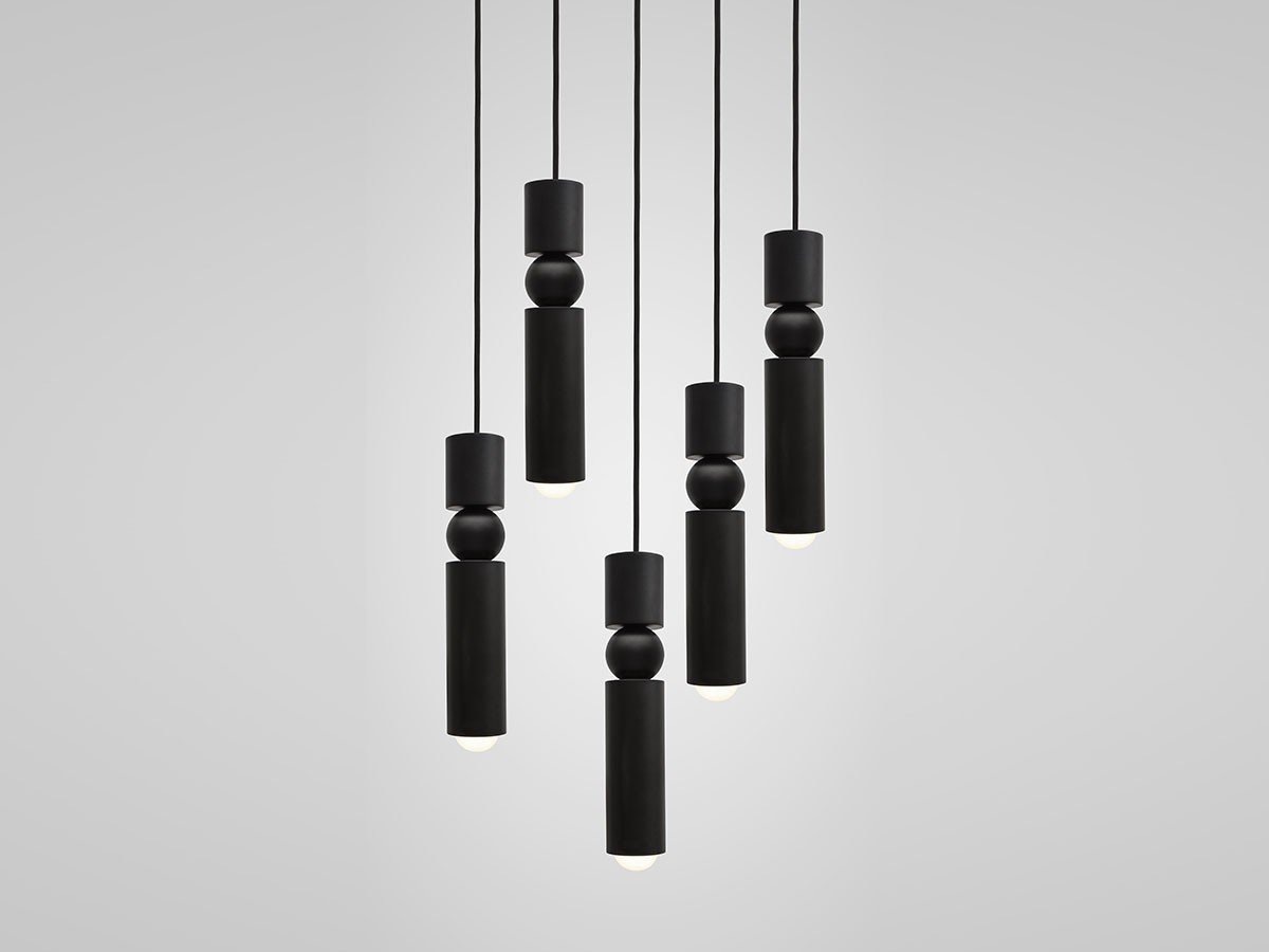【リーブルーム/LEE BROOM / GOODS】のFULCRUM CHANDELIER 5 PIECE / フルクラム シャンデリア 5灯 インテリア・キッズ・メンズ・レディースファッション・服の通販 founy(ファニー) コレクション Collection, Seasonal Line スリム Slim, Slim Fit プレート Plate, Dish 送料無料 Free Shipping ホーム・キャンプ・アウトドア・お取り寄せ Home Living / Home & Lifestyle / Camping Gear / Outdoor Camping 家具・インテリア Home Furniture & Interior. Stylish & Functional Living Spaces ライト・照明 Lamps & Lighting Fixtures シャンデリア・クリスタル照明 Chandelier / Crystal Ceiling Light マットブラック|ID: prp329100002326671 ipo3291000000033171371