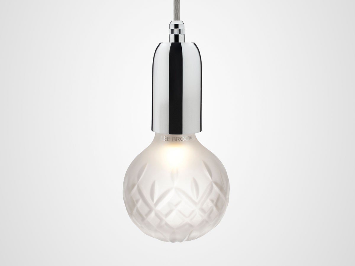 【リーブルーム/LEE BROOM / GOODS】のCRYSTAL BULB CHANDELIER 5 PIECE / クリスタルバルブ シャンデリア 5灯 インテリア・キッズ・メンズ・レディースファッション・服の通販 founy(ファニー) カッティング Cutting Detail クリスタル Crystal, Swarovski グラス Glass, Eyewear ハンド Hand, Handmade 送料無料 Free Shipping ホーム・キャンプ・アウトドア・お取り寄せ Home Living / Home & Lifestyle / Camping Gear / Outdoor Camping 家具・インテリア Home Furniture & Interior. Stylish & Functional Living Spaces ライト・照明 Lamps & Lighting Fixtures シャンデリア・クリスタル照明 Chandelier / Crystal Ceiling Light 本体ポリッシュドクローム、電球フロスト|ID: prp329100002326675 ipo3291000000034496627