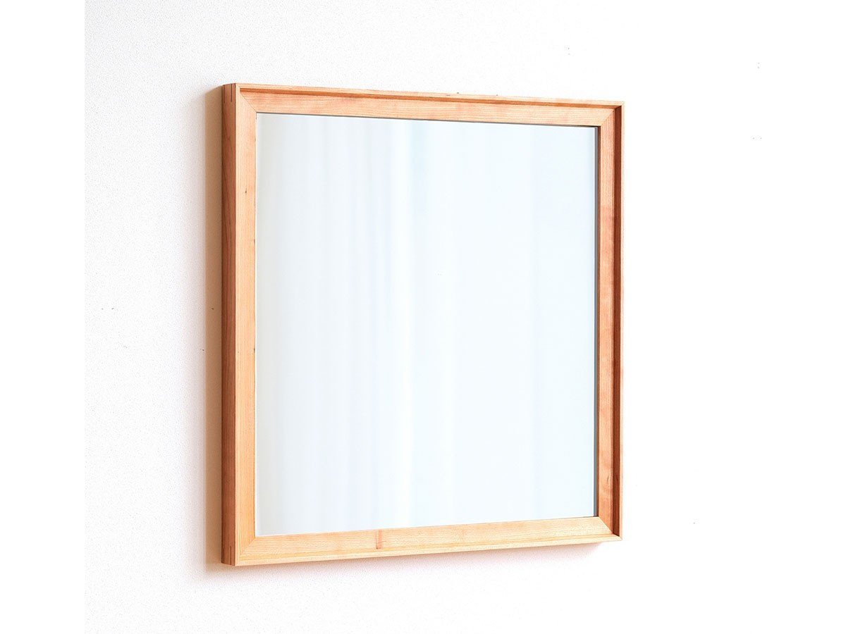 【フライミー ヴェール/FLYMEe vert / GOODS】のMIRROR VALLE / ミラー ヴァーレ 70 × 70 人気、トレンドファッション・服の通販 founy(ファニー) 　送料無料　Free Shipping　オイル　Body Oil　フレーム　Frame, Outline　ホーム・キャンプ・アウトドア・お取り寄せ　Home Living / Home & Lifestyle / Camping Gear / Outdoor Camping　家具・インテリア　Home Furniture & Interior. Stylish & Functional Living Spaces　ミラー・ドレッサー　Mirrors & Dressers　壁掛けミラー・全身鏡・スタンドミラー　Wall Mirror　ホーム・キャンプ・アウトドア・お取り寄せ　Home Living / Home & Lifestyle / Camping Gear / Outdoor Camping　家具・インテリア　Home Furniture & Interior. Stylish & Functional Living Spaces　ミラー・ドレッサー　Mirrors & Dressers　ドレッサー・ミラー付き化粧台　Vanity Table for Bedroom　other-3|ID: prp329100002328840 ipo3291000000031504300