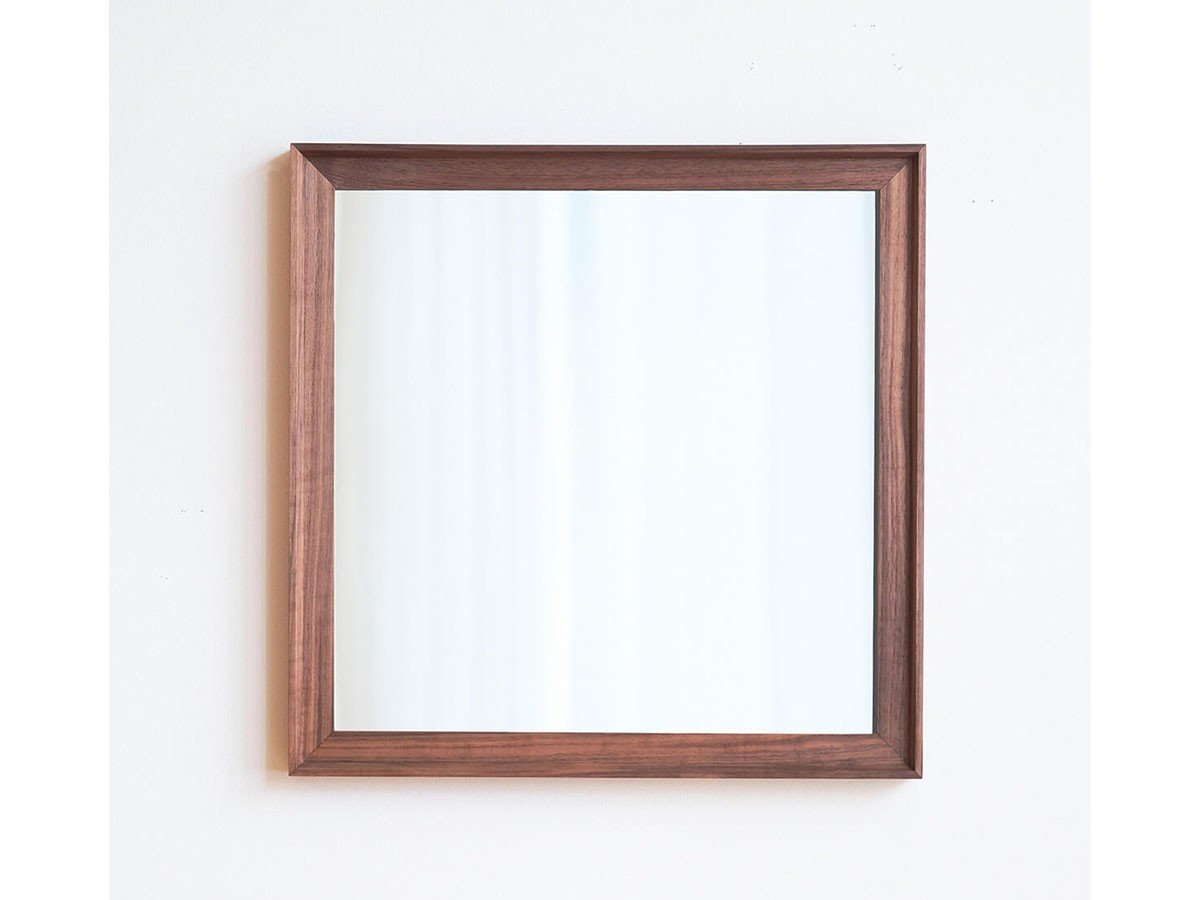【フライミー ヴェール/FLYMEe vert / GOODS】のMIRROR VALLE / ミラー ヴァーレ 56 × 56 人気、トレンドファッション・服の通販 founy(ファニー) 　送料無料　Free Shipping　オイル　Body Oil　フレーム　Frame, Outline　ホーム・キャンプ・アウトドア・お取り寄せ　Home Living / Home & Lifestyle / Camping Gear / Outdoor Camping　家具・インテリア　Home Furniture & Interior. Stylish & Functional Living Spaces　ミラー・ドレッサー　Mirrors & Dressers　壁掛けミラー・全身鏡・スタンドミラー　Wall Mirror　ホーム・キャンプ・アウトドア・お取り寄せ　Home Living / Home & Lifestyle / Camping Gear / Outdoor Camping　家具・インテリア　Home Furniture & Interior. Stylish & Functional Living Spaces　ミラー・ドレッサー　Mirrors & Dressers　ドレッサー・ミラー付き化粧台　Vanity Table for Bedroom　other-6|ID: prp329100002328842 ipo3291000000031504313