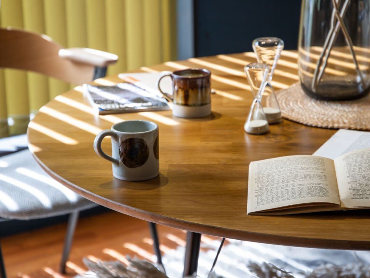 【アデペシュ/a.depeche / GOODS】のsou dining table 1200 round / ソウ ダイニングテーブル 1200 ラウンド(脚部001タイプ) 人気、トレンドファッション・服の通販 founy(ファニー) 　シンプル　Simple　テーブル　Table　デスク　Desk　モダン　Modern　ラウンド　Round　ワーク　Work　ヴィンテージ　Vintage　ホーム・キャンプ・アウトドア・お取り寄せ　Home,Garden,Outdoor,Camping Gear　家具・インテリア　Furniture　テーブル　Table　ダイニングテーブル　Dining Table　other-6|ID: prp329100002330660 ipo3291000000031471492