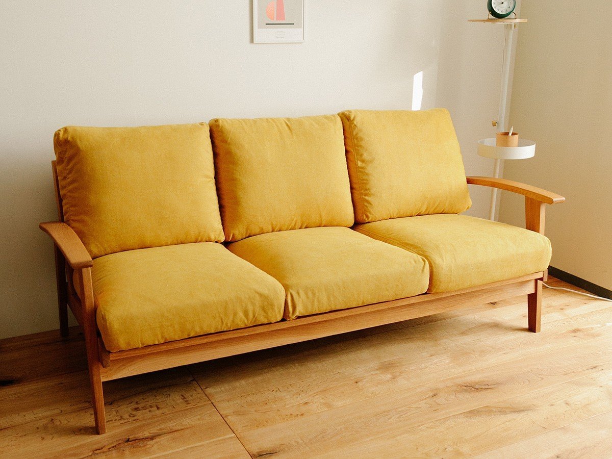 【ドアーズリビングプロダクツ/DOORS LIVING PRODUCTS / GOODS】のBothy Chiffon Sofa 3P / ボシー シフォンソファ 3P インテリア・キッズ・メンズ・レディースファッション・服の通販 founy(ファニー) 　シフォン　Chiffon　スタンダード　Standard　ファブリック　Fabric　フィット　Fit　フレーム　Flame　リラックス　Relax　ホーム・キャンプ・アウトドア・お取り寄せ　Home,Garden,Outdoor,Camping Gear　家具・インテリア　Furniture　ソファー　Sofa　張地:イエロー|ID: prp329100002391783 ipo3291000000016103422