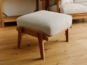 【ドアーズリビングプロダクツ/DOORS LIVING PRODUCTS / GOODS】のBothy Modern Ottoman / ボシー モダンオットマン 人気、トレンドファッション・服の通販 founy(ファニー) ファブリック Fabric フレーム Flame ホーム・キャンプ・アウトドア・お取り寄せ Home,Garden,Outdoor,Camping Gear 家具・インテリア Furniture その他 インテリア雑貨、家具 Furniture, Interior, Others |ID:prp329100002391784