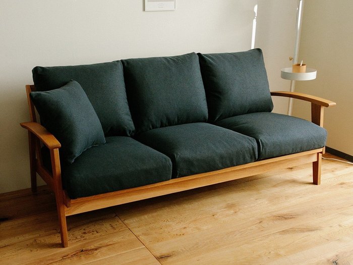 【ドアーズリビングプロダクツ/DOORS LIVING PRODUCTS / GOODS】のBothy Modern Sofa 3P / ボシー モダンソファ 3P インテリア・キッズ・メンズ・レディースファッション・服の通販 founy(ファニー) https://founy.com/ スタンダード Standard ファブリック Fabric フィット Fit フレーム Flame モダン Modern リラックス Relax ホーム・キャンプ・アウトドア・お取り寄せ Home,Garden,Outdoor,Camping Gear 家具・インテリア Furniture ソファー Sofa |ID: prp329100002391786 ipo3291000000016103433