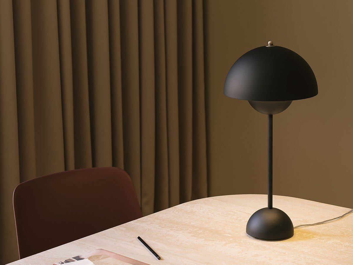 【アンドトラディション/&Tradition / GOODS】のFlowerpot Table VP3 / フラワーポット テーブルランプ VP3 インテリア・キッズ・メンズ・レディースファッション・服の通販 founy(ファニー) 　送料無料　Free Shipping　テーブル　Table　フラワー　Flower　ホーム・キャンプ・アウトドア・お取り寄せ　Home,Garden,Outdoor,Camping Gear　家具・インテリア　Furniture　ライト・照明　Lighting & Light Fixtures　マットブラック|ID: prp329100002411519 ipo3291000000030217675