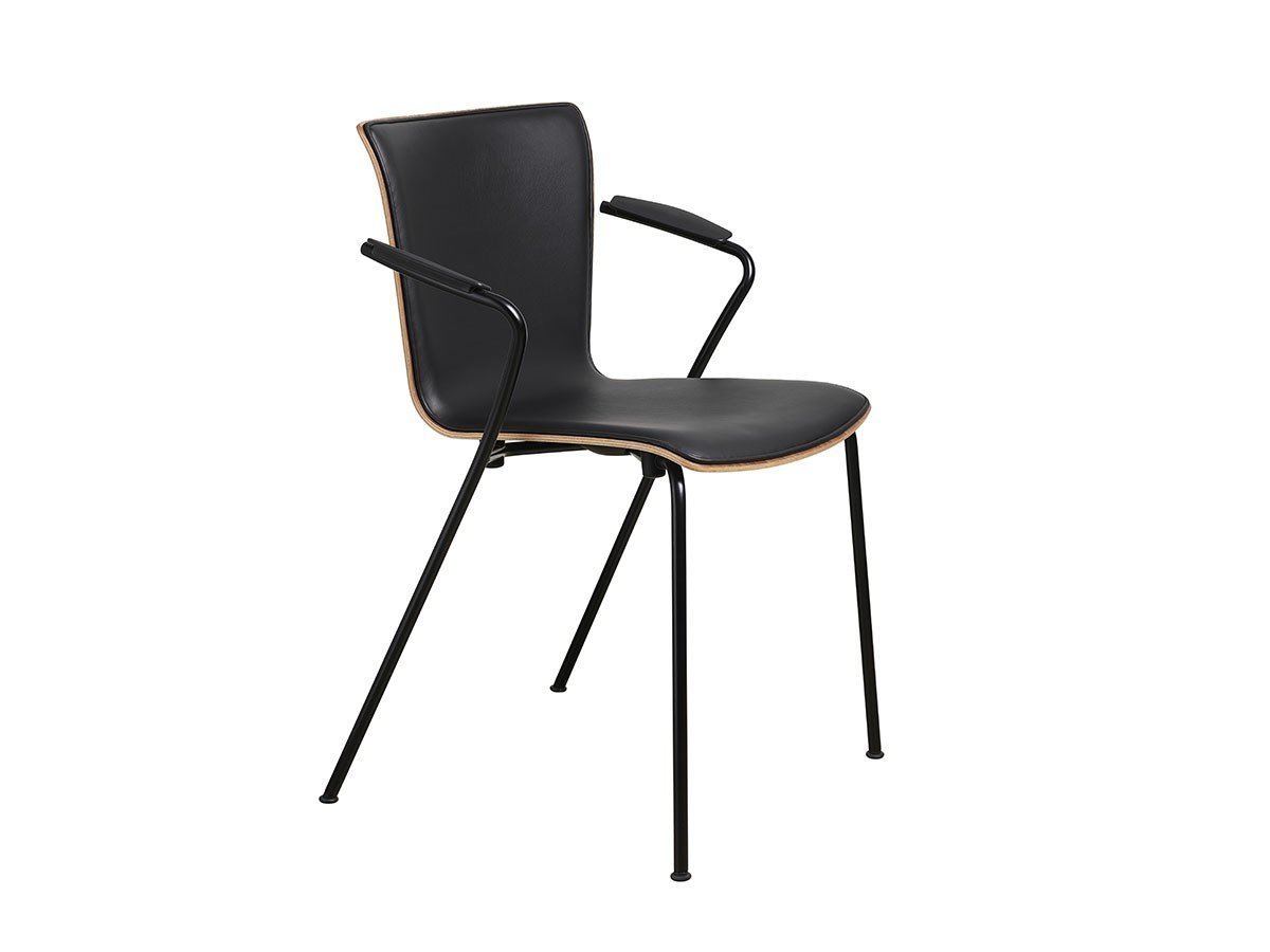 【フリッツ ハンセン/FRITZ HANSEN / GOODS】のVICO DUO / ヴィコデュオ アームチェア フロントパディング VM111 人気、トレンドファッション・服の通販 founy(ファニー) 　シンプル　Simple, Minimal　バランス　Balance, Style Balance　ファブリック　Fabric, Textile　フォルム　Silhouette, Form　送料無料　Free Shipping　おすすめ　Recommended / Our Picks　ホーム・キャンプ・アウトドア・お取り寄せ　Home Living / Home & Lifestyle / Camping Gear / Outdoor Camping　家具・インテリア　Home Furniture & Interior. Stylish & Functional Living Spaces　チェア・椅子　Seating & Chairs　ダイニングチェア・木製チェア　Dining Chairs　ホーム・キャンプ・アウトドア・お取り寄せ　Home Living / Home & Lifestyle / Camping Gear / Outdoor Camping　家具・インテリア　Home Furniture & Interior. Stylish & Functional Living Spaces　チェア・椅子　Seating & Chairs　アームチェア・アクセントチェア　Armchairs & Accent Chairs　 other-1|ID: prp329100002443458 ipo3291000000035126761