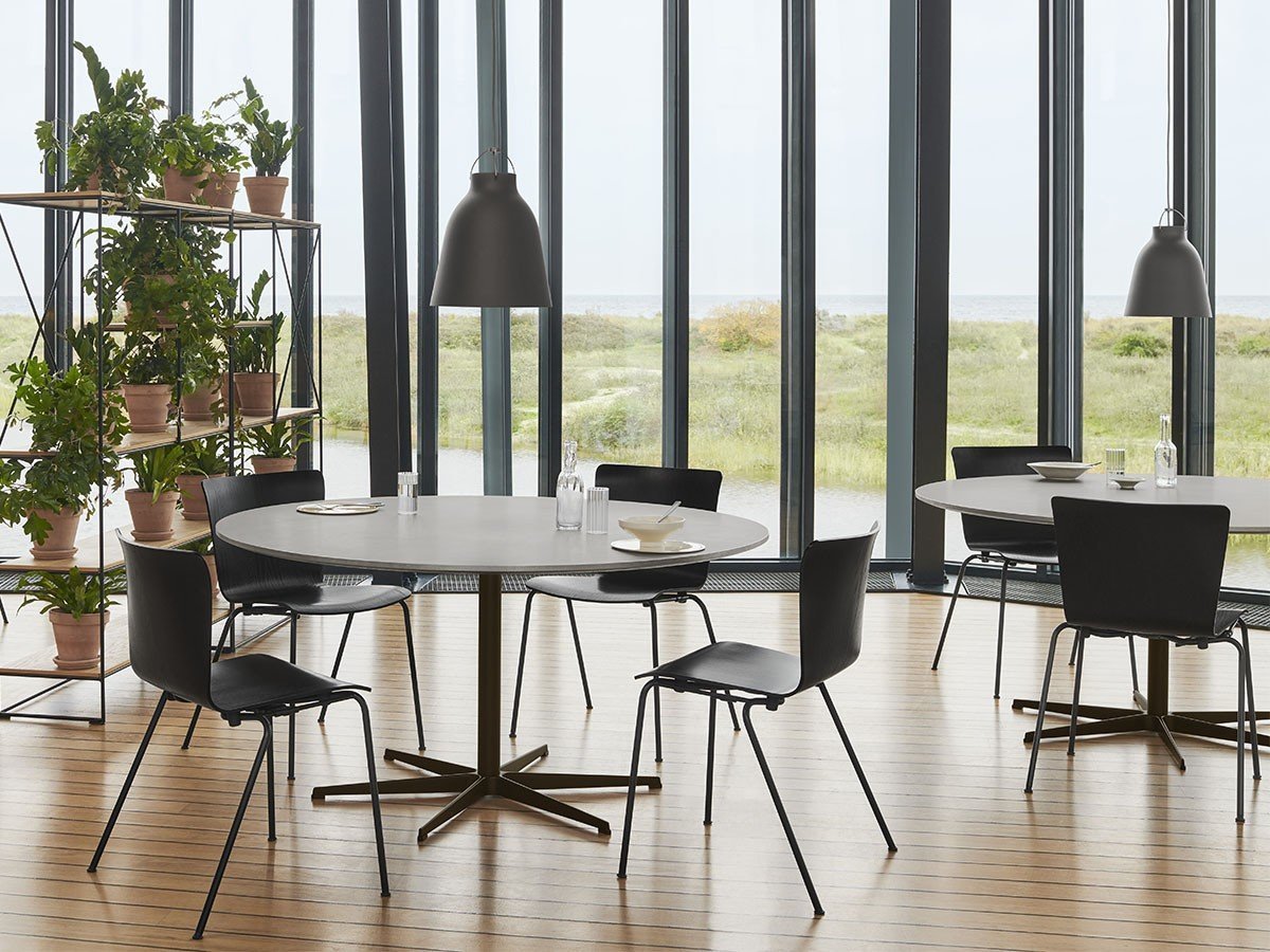 【フリッツ ハンセン/FRITZ HANSEN / GOODS】のVICO DUO / ヴィコデュオ チェア スレッド脚 VM114 インテリア・キッズ・メンズ・レディースファッション・服の通販 founy(ファニー) 　送料無料　Free Shipping　ホーム・キャンプ・アウトドア・お取り寄せ　Home Living / Home & Lifestyle / Camping Gear / Outdoor Camping　家具・インテリア　Home Furniture & Interior. Stylish & Functional Living Spaces　チェア・椅子　Seating & Chairs　ダイニングチェア・木製チェア　Dining Chairs　参考イメージ|ID: prp329100002443463 ipo3291000000033823055