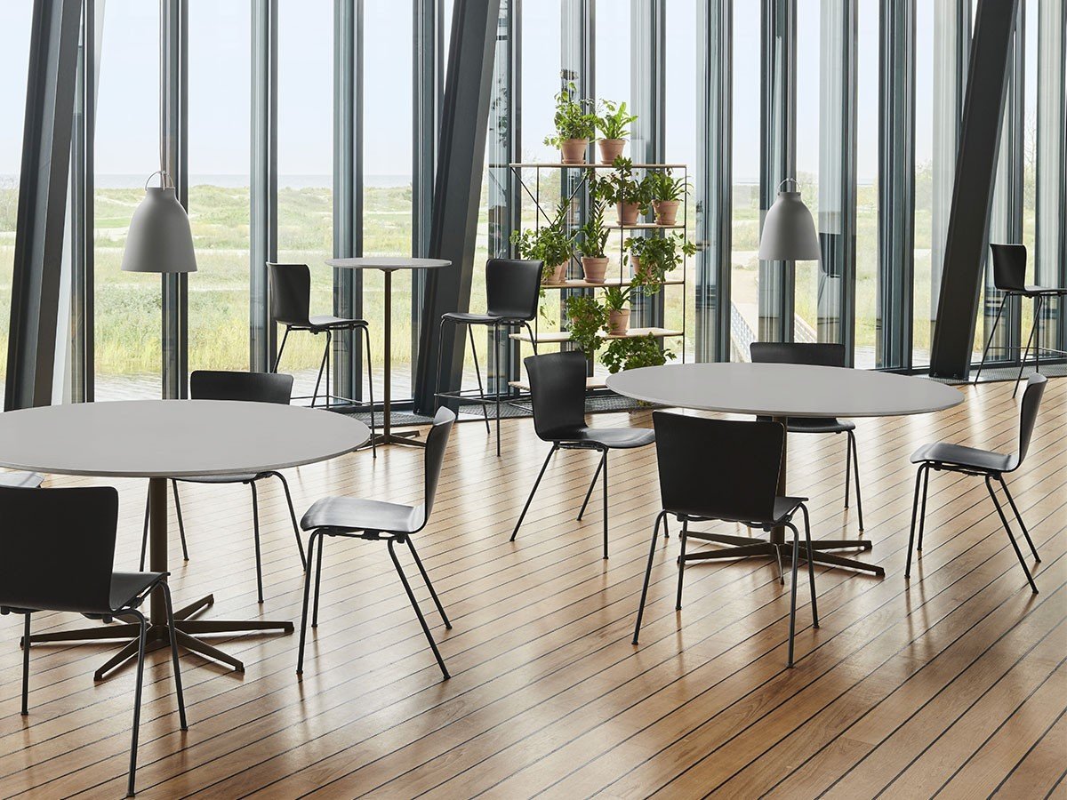 【フリッツ ハンセン/FRITZ HANSEN / GOODS】のVICO DUO / ヴィコデュオ チェア スレッド脚 VM114 インテリア・キッズ・メンズ・レディースファッション・服の通販 founy(ファニー)  送料無料 Free Shipping ホーム・キャンプ・アウトドア・お取り寄せ Home Living / Home & Lifestyle / Camping Gear / Outdoor Camping 家具・インテリア Home Furniture & Interior. Stylish & Functional Living Spaces チェア・椅子 Seating & Chairs ダイニングチェア・木製チェア Dining Chairs 参考イメージ|ID: prp329100002443463 ipo3291000000034270006