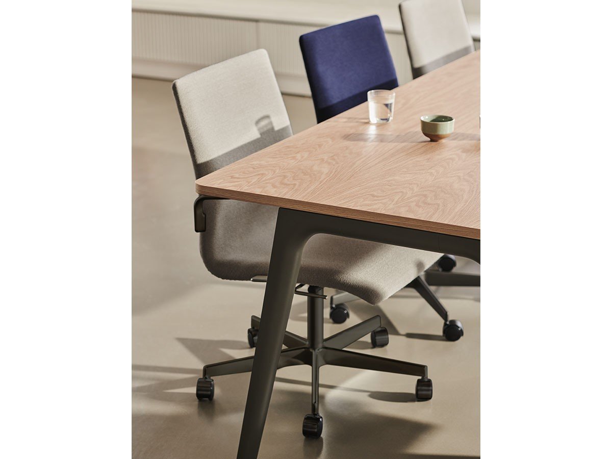 【フリッツ ハンセン/FRITZ HANSEN / GOODS】のOXFORD / オックスフォード アームチェア 5スターベース キャスター付 ローバック シート高さ調整機能・チルト機能付 3291W 人気、トレンドファッション・服の通販 founy(ファニー) 　エレガント 上品　Elegant　ファブリック　Fabric　フォーム　Form　送料無料　Free Shipping　おすすめ　Recommend　ホーム・キャンプ・アウトドア・お取り寄せ　Home,Garden,Outdoor,Camping Gear　家具・インテリア　Furniture　チェア・椅子　Chair　アームチェア　Armchair　ホーム・キャンプ・アウトドア・お取り寄せ　Home,Garden,Outdoor,Camping Gear　家具・インテリア　Furniture　チェア・椅子　Chair　オフィスチェア・デスクチェア　Office Chair/Desk Chair　other-6|ID: prp329100002443474 ipo3291000000031503176