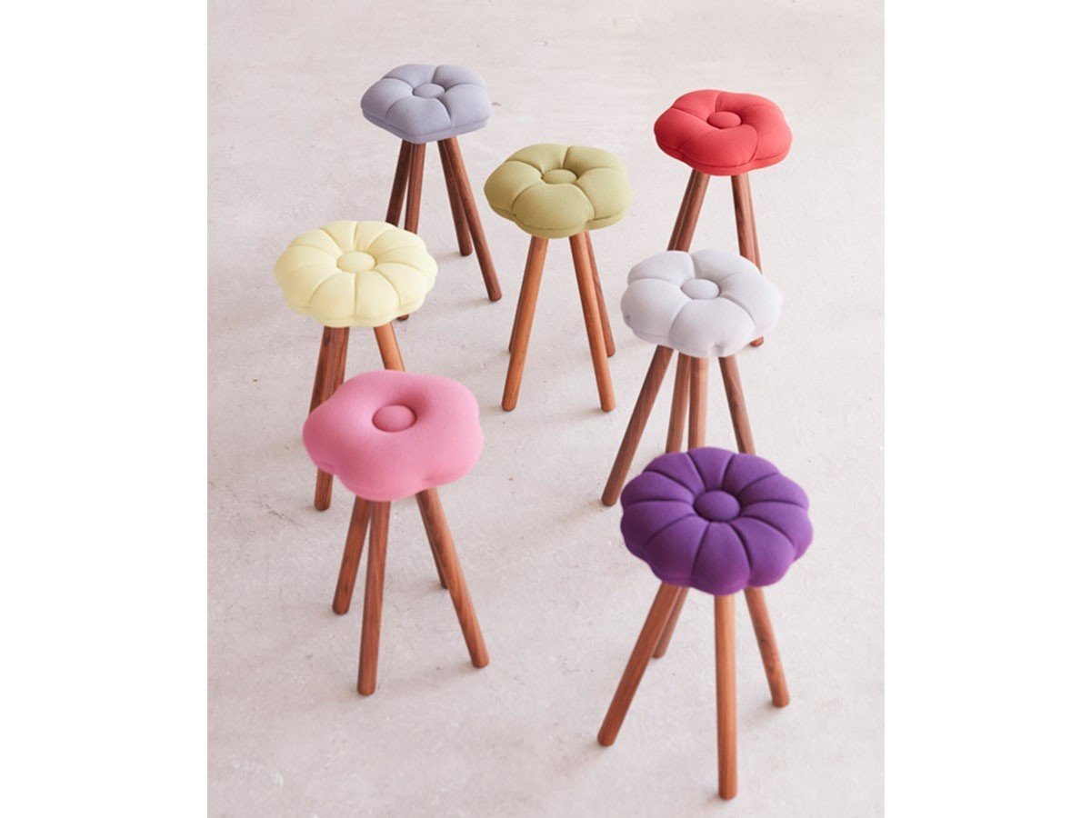 【酒見椅子店/SAKEMI ISUTEN / GOODS】のmonaca stool / モナカ スツール(ウッドベース) インテリア・キッズ・メンズ・レディースファッション・服の通販 founy(ファニー) 　送料無料　Free Shipping　おすすめ　Recommend　ウッド　Wood　カラフル　Colorful　モチーフ　Motif　ホーム・キャンプ・アウトドア・お取り寄せ　Home,Garden,Outdoor,Camping Gear　家具・インテリア　Furniture　チェア・椅子　Chair　スツール　Stool　参考イメージ|ID: prp329100002471691 ipo3291000000030193066