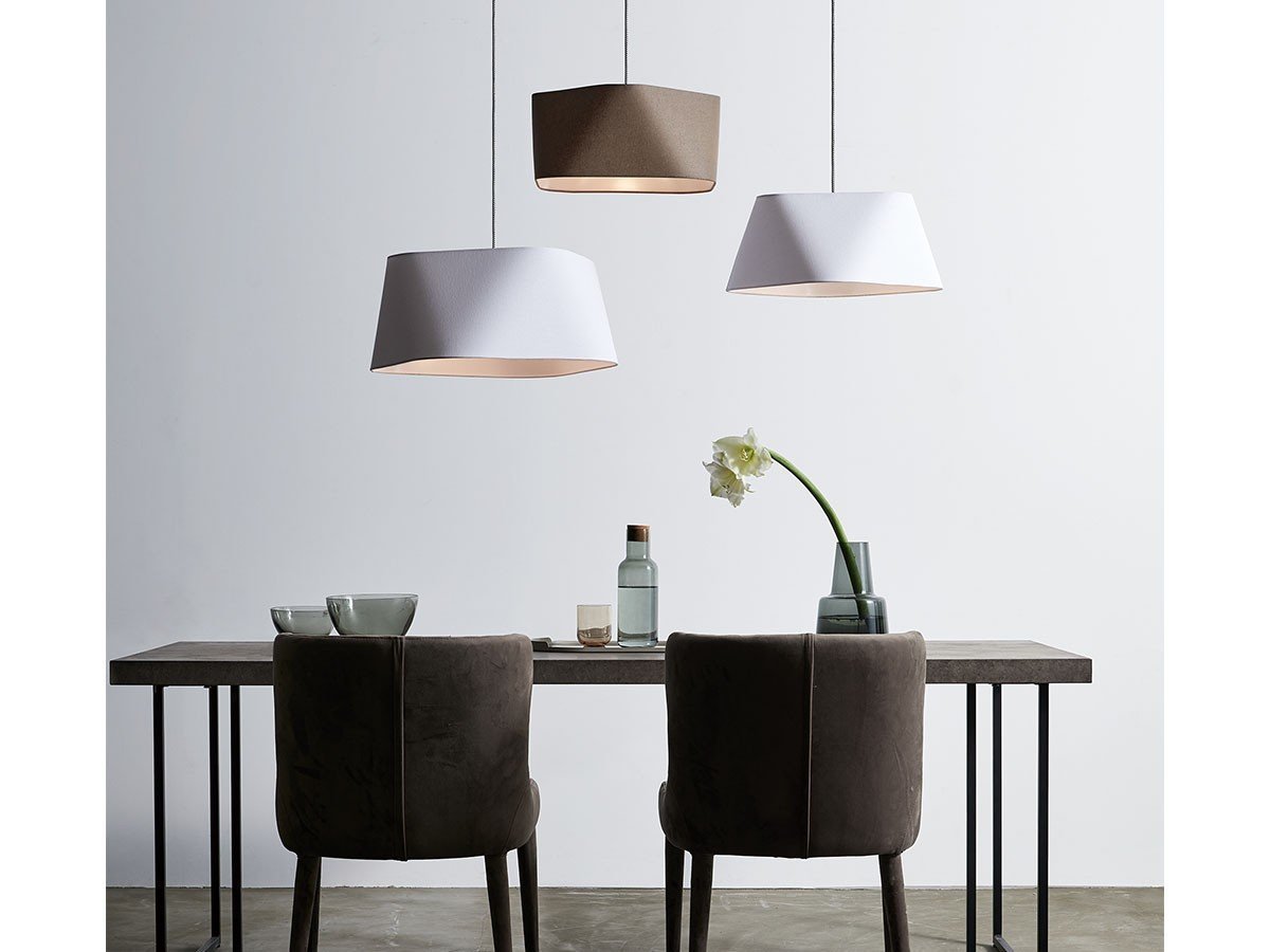 【フライミーパーラー/FLYMEe Parlor / GOODS】のPendant Light / ペンダントライト #110809 インテリア・キッズ・メンズ・レディースファッション・服の通販 founy(ファニー) 　送料無料　Free Shipping　コンパクト　Compact, Small Size　シンプル　Simple, Minimal　モノトーン　Monotone, Black and White　ホーム・キャンプ・アウトドア・お取り寄せ　Home Living / Home & Lifestyle / Camping Gear / Outdoor Camping　家具・インテリア　Home Furniture & Interior. Stylish & Functional Living Spaces　ライト・照明　Lamps & Lighting Fixtures　ペンダントライト・吊り下げ照明　Pendant Light / Hanging Light Fixture　2サイズ展開。中央(ブラウン)、右(ホワイト)が本サイズです。|ID: prp329100002510588 ipo3291000000030189024