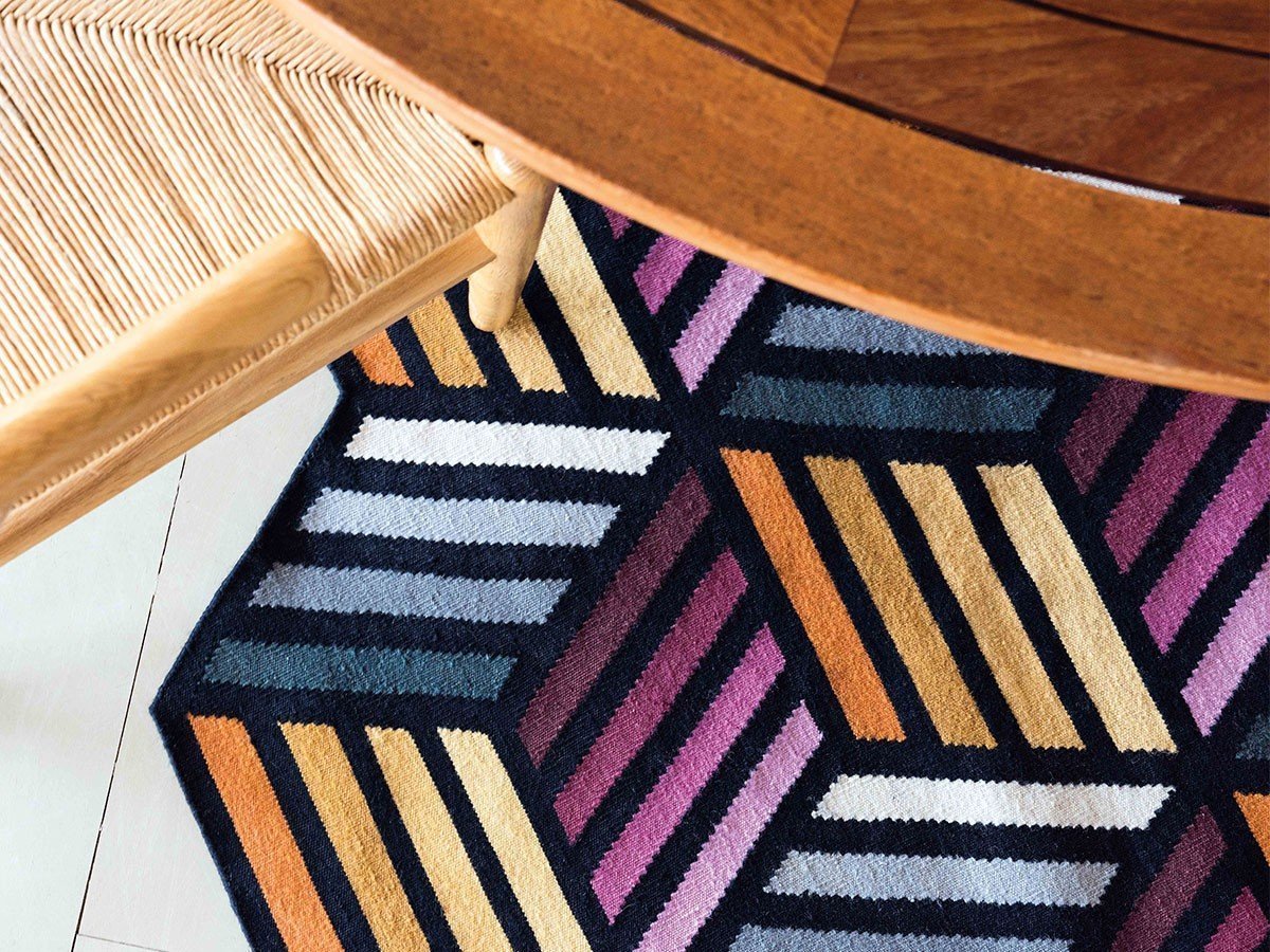 【ガン/GAN / GOODS】のPARQUET RUG / パルケット ラグ 203 × 153cm(ヘキサゴン オレンジ) 人気、トレンドファッション・服の通販 founy(ファニー) 　送料無料　Free Shipping　オレンジ　Orange　シンプル　Simple　ハンド　Hand　パターン　Pattern　ホーム・キャンプ・アウトドア・お取り寄せ　Home,Garden,Outdoor,Camping Gear　家具・インテリア　Furniture　その他 インテリア雑貨、家具　Furniture, Interior, Others　other-4|ID: prp329100002589751 ipo3291000000031501786