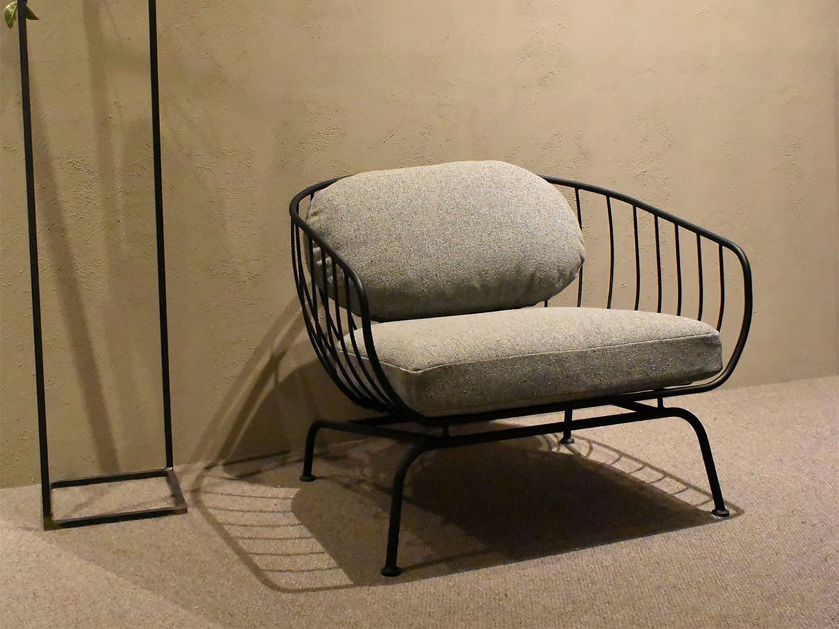 【杉山製作所/Sugiyama Seisakusho / GOODS】のHoop Lounge Chair / フープ ラウンジチェア インテリア・キッズ・メンズ・レディースファッション・服の通販 founy(ファニー) 　送料無料　Free Shipping　クッション　Cushion　フレーム　Flame　フープ　Hoop　ホーム・キャンプ・アウトドア・お取り寄せ　Home,Garden,Outdoor,Camping Gear　家具・インテリア　Furniture　チェア・椅子　Chair　ラウンジチェア　Lounge Chair　張地:ホルム HoGR グレー(Aランク)|ID: prp329100002614333 ipo3291000000029127050