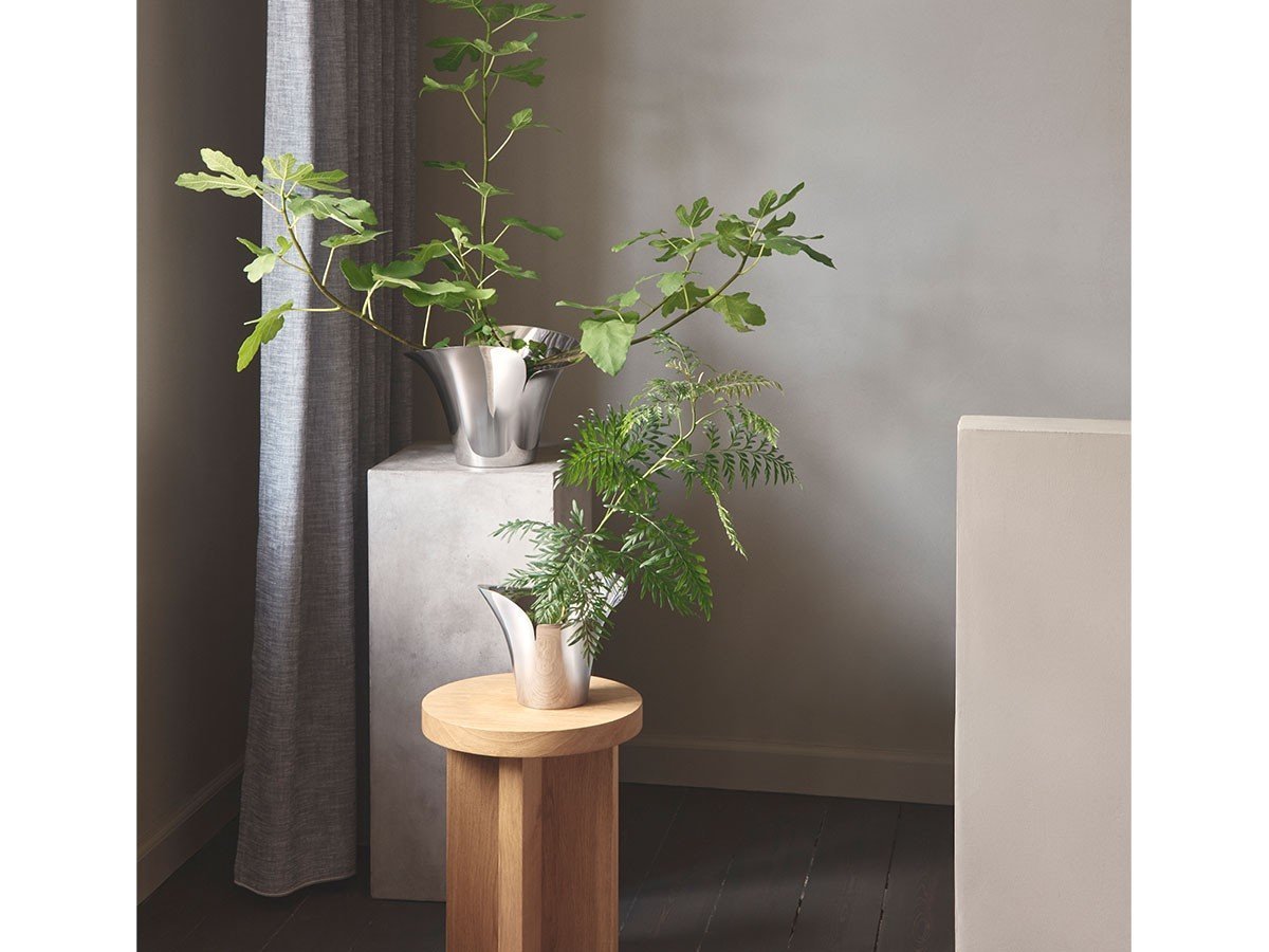 【ジョージ ジェンセン/GEORG JENSEN / GOODS】のBLOOM BOTANICA FLOWER POT / ブルーム ボタニカ フラワーポット S インテリア・キッズ・メンズ・レディースファッション・服の通販 founy(ファニー) 　スタイリッシュ　Stylish　フォルム　Form　フラワー　Flower　モダン　Modern　ホーム・キャンプ・アウトドア・お取り寄せ　Home,Garden,Outdoor,Camping Gear　家具・インテリア　Furniture　その他 インテリア雑貨、家具　Furniture, Interior, Others　上:Mサイズ、下:本商品|ID: prp329100002621602 ipo3291000000030254840