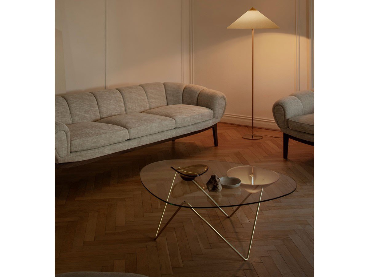 【グビ/GUBI / GOODS】のPedrera Coffee Table / ペドレラ コーヒーテーブル 人気、トレンドファッション・服の通販 founy(ファニー) 　ガラス　Glass　テーブル　Table　フィット　Fit　フォルム　Form　モダン　Modern　ホーム・キャンプ・アウトドア・お取り寄せ　Home,Garden,Outdoor,Camping Gear　家具・インテリア　Furniture　テーブル　Table　ローテーブル・センターテーブル　Low Table/Center Table　other-6|ID: prp329100002639365 ipo3291000000031500948