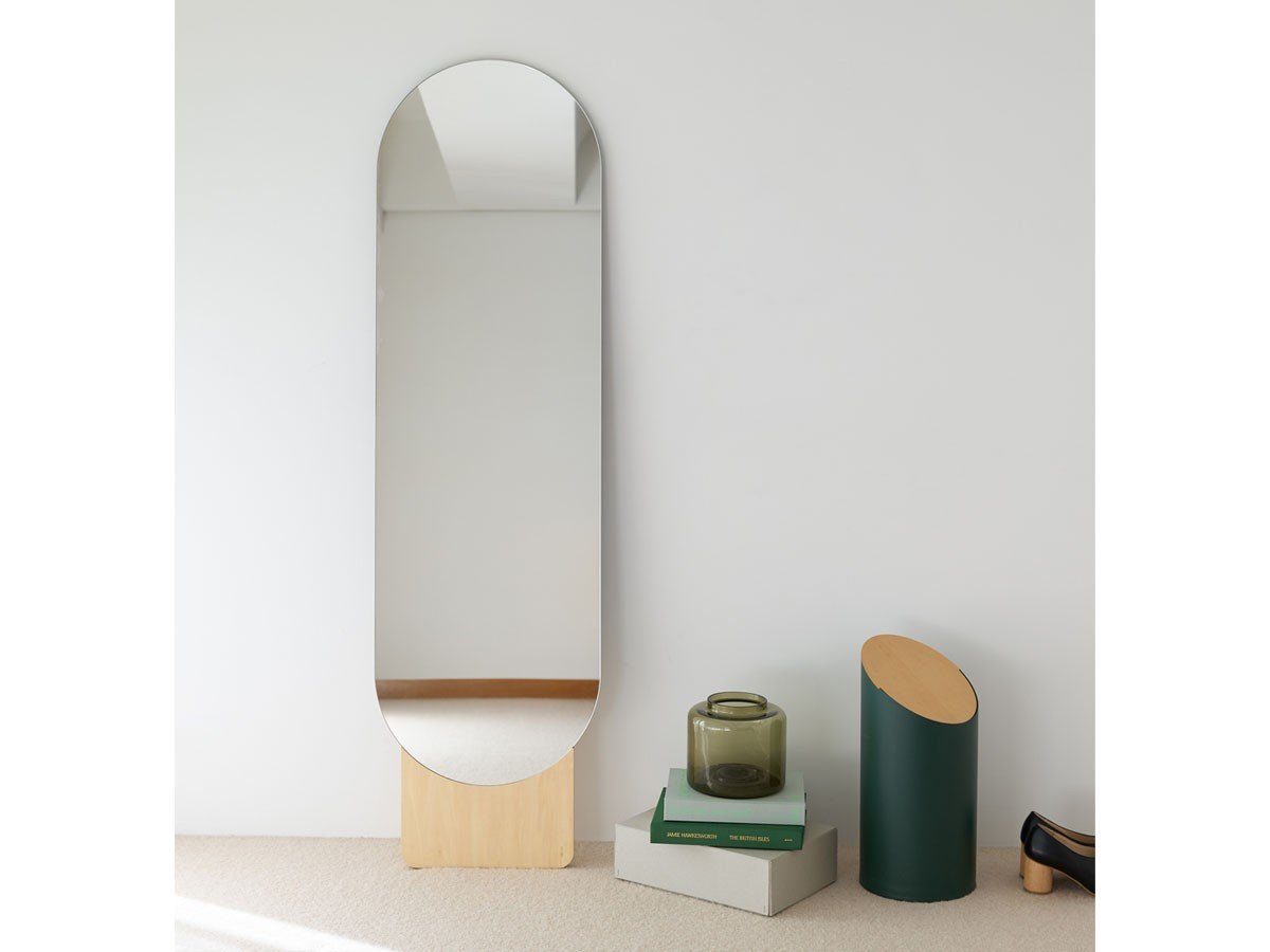 【モヘイム/MOHEIM / GOODS】のSTANDING MIRROR / スタンディングミラー 人気、トレンドファッション・服の通販 founy(ファニー) 　送料無料　Free Shipping　シンプル　Simple, Minimal　スタンド　Stand Collar, Upright Stand　フレーム　Frame, Outline　ホーム・キャンプ・アウトドア・お取り寄せ　Home Living / Home & Lifestyle / Camping Gear / Outdoor Camping　家具・インテリア　Home Furniture & Interior. Stylish & Functional Living Spaces　ミラー・ドレッサー　Mirrors & Dressers　壁掛けミラー・全身鏡・スタンドミラー　Wall Mirror　ホーム・キャンプ・アウトドア・お取り寄せ　Home Living / Home & Lifestyle / Camping Gear / Outdoor Camping　家具・インテリア　Home Furniture & Interior. Stylish & Functional Living Spaces　ミラー・ドレッサー　Mirrors & Dressers　ドレッサー・ミラー付き化粧台　Vanity Table for Bedroom　other-2|ID: prp329100002705770 ipo3291000000031500598