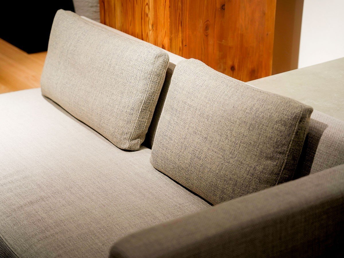 【マスターウォール/MASTERWAL / GOODS】のCUSHION E-TYPE / クッション Eタイプ 人気、トレンドファッション・服の通販 founy(ファニー) 　送料無料　Free Shipping　クッション　Cushion　バランス　Balance　ファブリック　Fabric　フェザー　Feather　ホーム・キャンプ・アウトドア・お取り寄せ　Home,Garden,Outdoor,Camping Gear　家具・インテリア　Furniture　その他 インテリア雑貨、家具　Furniture, Interior, Others　other-6|ID: prp329100002786576 ipo3291000000031499953