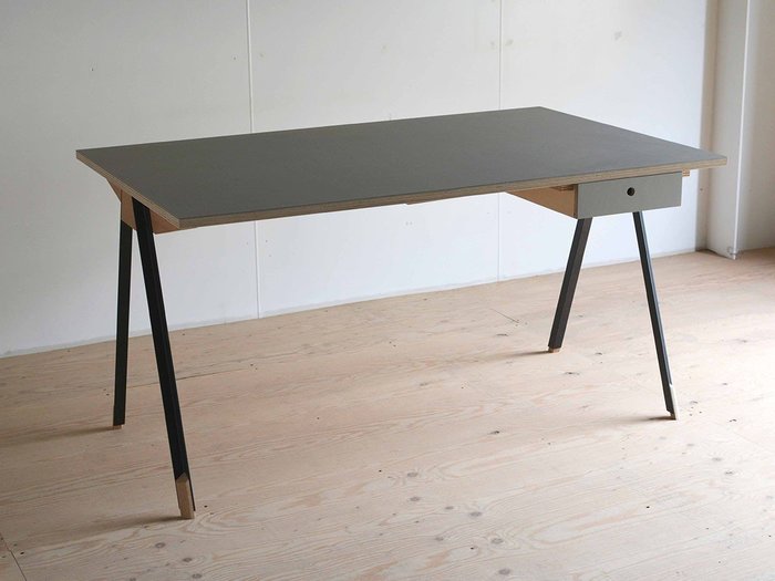 【石巻工房/Ishinomaki Laboratory / GOODS】のKOBO ST-TABLE drawer / 工房 ST-テーブル ドロワー付 インテリア・キッズ・メンズ・レディースファッション・服の通販 founy(ファニー) https://founy.com/ コルク Cork 抗菌 Antibacterial ステーショナリー Stationery テーブル Table デスク Desk ワーク Work ホーム・キャンプ・アウトドア・お取り寄せ Home,Garden,Outdoor,Camping Gear 家具・インテリア Furniture テーブル Table ダイニングテーブル Dining Table |ID: prp329100002808047 ipo3291000000030243250