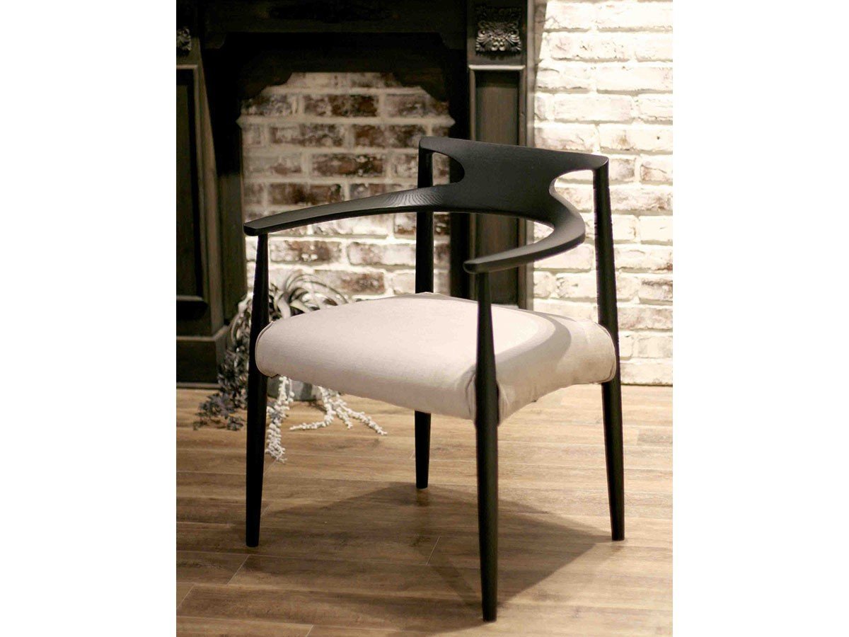 【フライミー ジャパン スタイル/FLYMEe Japan-Style / GOODS】のDINING CHAIR / ダイニングチェア #111553 インテリア・キッズ・メンズ・レディースファッション・服の通販 founy(ファニー) 　送料無料　Free Shipping　ファブリック　Fabric, Textile　フィット　Fit, Slim Fit　メッシュ　Mesh, Net Fabric　ラウンド　Round, Round Neck　ホーム・キャンプ・アウトドア・お取り寄せ　Home Living / Home & Lifestyle / Camping Gear / Outdoor Camping　家具・インテリア　Home Furniture & Interior. Stylish & Functional Living Spaces　チェア・椅子　Seating & Chairs　ダイニングチェア・木製チェア　Dining Chairs　「レッドオーク(ブラック色)」参考イメージ|ID: prp329100002883822 ipo3291000000035267148