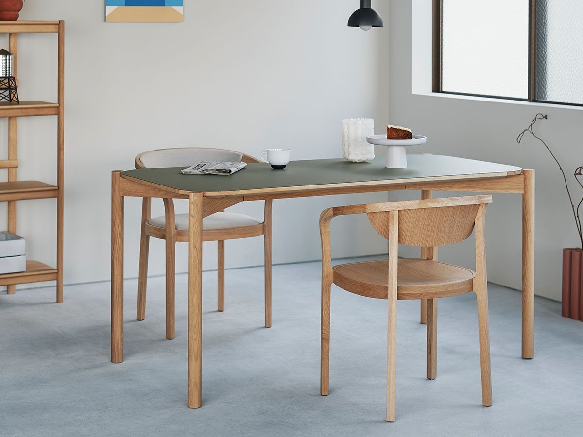 【カリモクニュースタンダード/KARIMOKU NEW STANDARD / GOODS】のCASTOR TABLE LINOLEUM 180 / キャストールテーブル リノリウム 180 インテリア・キッズ・メンズ・レディースファッション・服の通販 founy(ファニー) 　シンプル　Simple　スマート　Smart　テーブル　Table　デスク　Desk　ホーム・キャンプ・アウトドア・お取り寄せ　Home,Garden,Outdoor,Camping Gear　家具・インテリア　Furniture　テーブル　Table　ダイニングテーブル　Dining Table　Photo Credit:Masaaki Inoue, Bouillo|ID: prp329100002939694 ipo3291000000029361777