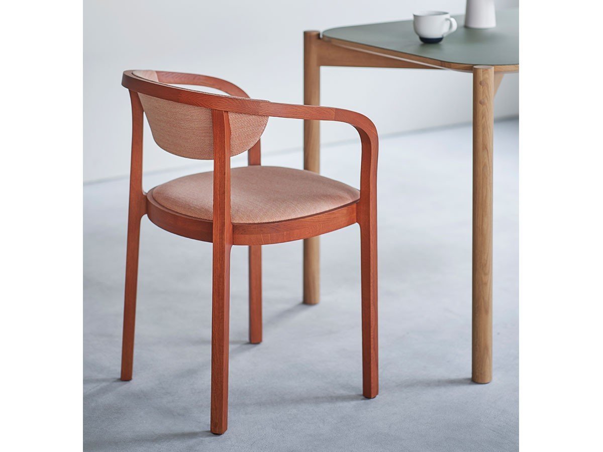 【カリモクニュースタンダード/KARIMOKU NEW STANDARD / GOODS】のCHESA CHAIR PAD / チェーサ チェアパッド インテリア・キッズ・メンズ・レディースファッション・服の通販 founy(ファニー) 　クッション　Cushion, Throw Pillow　クラシック　Classic, Timeless Style　コンパクト　Compact, Small Size　バランス　Balance, Style Balance　フレーム　Frame, Outline　送料無料　Free Shipping　ホーム・キャンプ・アウトドア・お取り寄せ　Home Living / Home & Lifestyle / Camping Gear / Outdoor Camping　家具・インテリア　Home Furniture & Interior. Stylish & Functional Living Spaces　チェア・椅子　Seating & Chairs　ダイニングチェア・木製チェア　Dining Chairs　Photographer:Masaaki Inoue, Bouillon|ID: prp329100002939707 ipo3291000000033301722