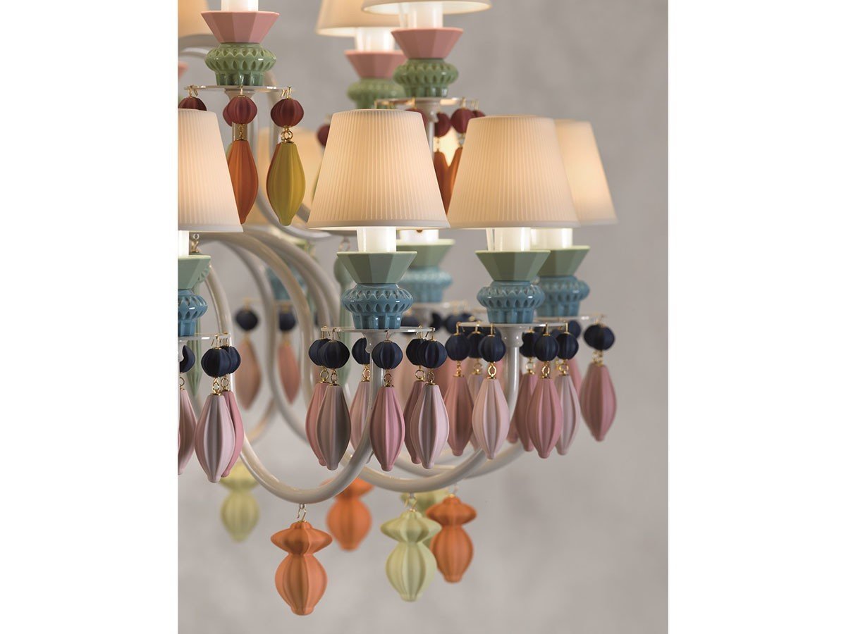 【リヤドロ/LLADRO / GOODS】のBelle de Nuit Chandelier 12 / ベル・ドゥ・ニュイ シャンデリア 12灯 インテリア・キッズ・メンズ・レディースファッション・服の通販 founy(ファニー) 　エレガント 上品　Elegant　コレクション　Collection, Seasonal Line　シルバー　Silver, Metallic Silver　透かし　Cut-Out, Lacework　フォルム　Silhouette, Form　レース　Lace, Lace Fabric　送料無料　Free Shipping　ホーム・キャンプ・アウトドア・お取り寄せ　Home Living / Home & Lifestyle / Camping Gear / Outdoor Camping　家具・インテリア　Home Furniture & Interior. Stylish & Functional Living Spaces　ライト・照明　Lamps & Lighting Fixtures　シャンデリア・クリスタル照明　Chandelier / Crystal Ceiling Light　参考イメージ|ID: prp329100003012067 ipo3291000000036472339