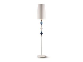 【リヤドロ/LLADRO / GOODS】のBelle de Nuit Floor Lamp II / ベル・ドゥ・ニュイ フロアランプ II 人気、トレンドファッション・服の通販 founy(ファニー) 送料無料 Free Shipping エレガント 上品 Elegant コレクション Collection, Seasonal Line フォルム Silhouette, Form ホーム・キャンプ・アウトドア・お取り寄せ Home Living / Home & Lifestyle / Camping Gear / Outdoor Camping 家具・インテリア Home Furniture & Interior. Stylish & Functional Living Spaces ライト・照明 Lamps & Lighting Fixtures フロアランプ・スタンドライト Floor Lamp / Standing Lamp |ID:prp329100003012075