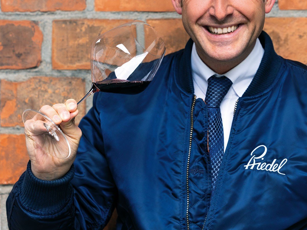 【リーデル/RIEDEL / GOODS】のRiedel Veloce Pinot Noir / Nebbiolo / リーデル・ヴェローチェ ピノ・ノワール / ネッビオーロ 2脚セット 人気、トレンドファッション・服の通販 founy(ファニー) 　エレガント 上品　Elegant　ガラス　Glass　グラス　Glass　シェイプ　Shape　スタイリッシュ　Stylish　ダイヤモンド　Diamond　テーブル　Table　ハンド　Hand　バランス　Balance　送料無料　Free Shipping　other-5|ID: prp329100003017001 ipo3291000000031497143