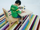 【フライミープティ/FLYMEe petit / GOODS】のKids-Table Square / キッズテーブル スクエア 人気、トレンドファッション・服の通販 founy(ファニー) 送料無料 Free Shipping カラフル Colorful スクエア Square テーブル Table ベビー Baby ホーム・キャンプ・アウトドア・お取り寄せ Home,Garden,Outdoor,Camping Gear 家具・インテリア Furniture キッズ家具 Kids' Furniture キッズデスク・キッズテーブル Kids Desk/Kids Table thumbnail 合板にカラープリント紙をはさみプレスして仕上げることで、天板と脚の側面にボーダー模様が現れます。|ID: prp329100003088305 ipo3291000000025321560