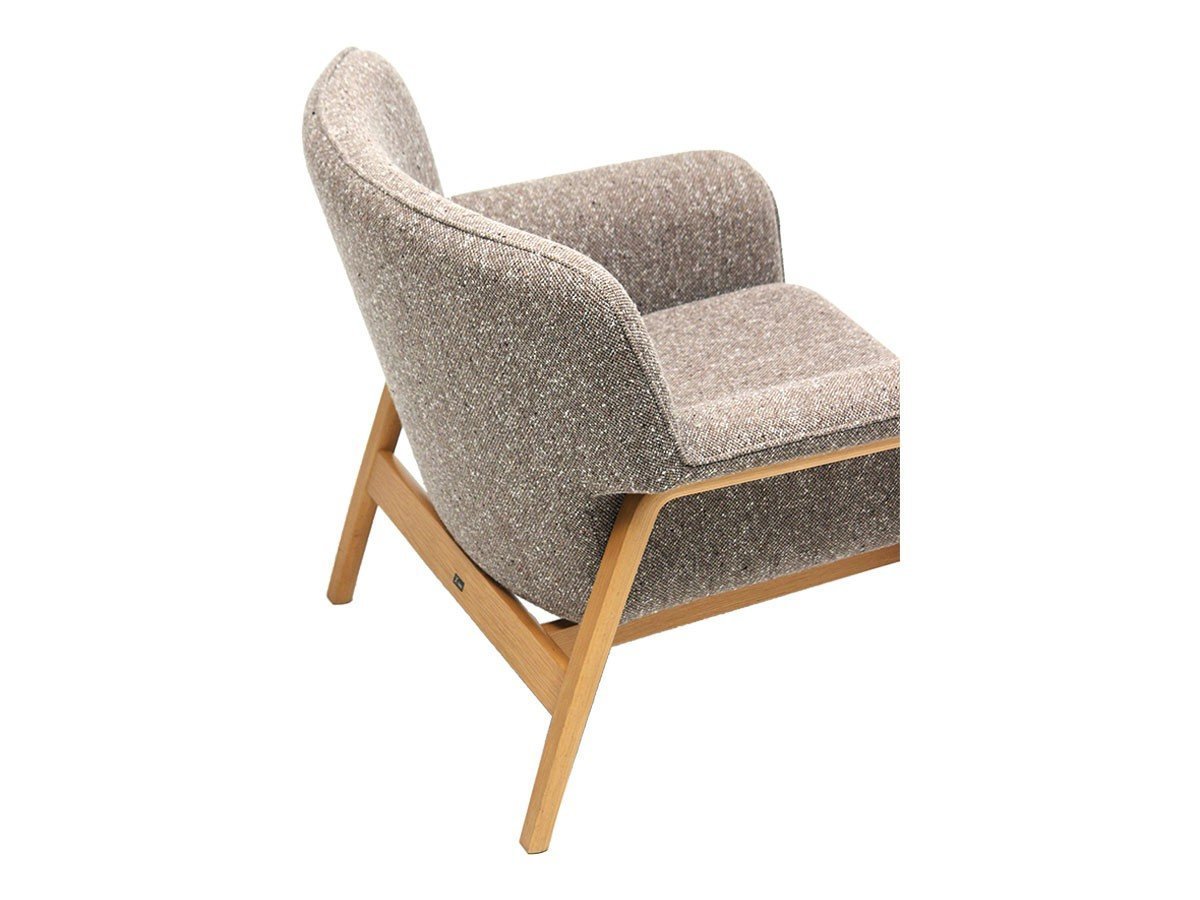 【天童木工/Tendo Mokko / GOODS】のCentro Easy Chair / チェントロ イージーチェア 人気、トレンドファッション・服の通販 founy(ファニー) 　クッション　Cushion, Throw Pillow　スタンダード　Standard, Basic　フィット　Fit, Slim Fit　フレーム　Frame, Outline　モダン　Modern, Contemporary　ホーム・キャンプ・アウトドア・お取り寄せ　Home Living / Home & Lifestyle / Camping Gear / Outdoor Camping　家具・インテリア　Home Furniture & Interior. Stylish & Functional Living Spaces　チェア・椅子　Seating & Chairs　ラウンジチェア・リクライナー　Lounge Chairs / Recliners　other-5|ID: prp329100003088307 ipo3291000000031496375