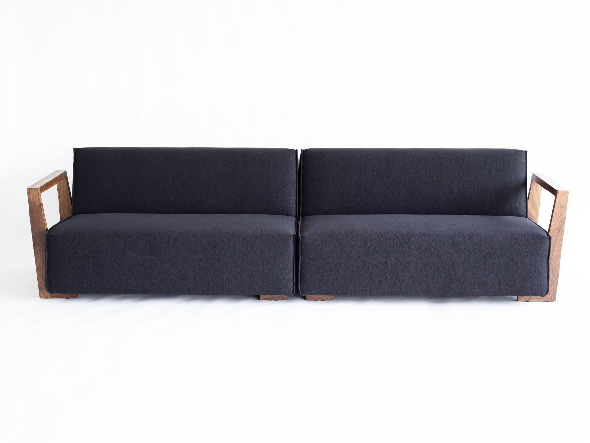 【ヌースプロジェクツ/NOUS PROJECTS / GOODS】のBARIS ONE-ARM SOFA / バリス ワンアームソファ インテリア・キッズ・メンズ・レディースファッション・服の通販 founy(ファニー) 　クッション　Cushion　コンパクト　Compact　シンプル　Simple　リラックス　Relax　ホーム・キャンプ・アウトドア・お取り寄せ　Home,Garden,Outdoor,Camping Gear　家具・インテリア　Furniture　ソファー　Sofa　右アームと左アームを1台ずつ並べて、大型ソファを構成することができます。|ID: prp329100003090397 ipo3291000000025320072