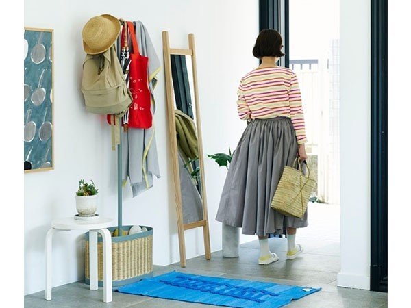 【イデー/IDEE / GOODS】のSLEIGH MIRROR / スレイ ミラー 人気、トレンドファッション・服の通販 founy(ファニー) 　コンパクト　Compact　シンプル　Simple　スタンド　Stand　スリム　Slim　フレーム　Flame　ホーム・キャンプ・アウトドア・お取り寄せ　Home,Garden,Outdoor,Camping Gear　家具・インテリア　Home Furniture & Interior. Stylish & Functional Living Spaces　ミラー・ドレッサー　Mirror　ミラー・鏡　Mirror　ホーム・キャンプ・アウトドア・お取り寄せ　Home,Garden,Outdoor,Camping Gear　家具・インテリア　Home Furniture & Interior. Stylish & Functional Living Spaces　ミラー・ドレッサー　Mirror　ドレッサー　Dresser　other-5|ID: prp329100003111852 ipo3291000000031482502