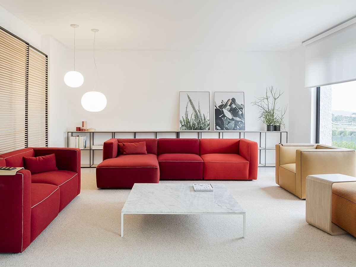 【アンドリュー ワールド/Andreu World / GOODS】のDado Corner Sofa with Chaise Lounge / ダド SF0306 / SF0308 コーナーソファ シェーズラウンジ付 インテリア・キッズ・メンズ・レディースファッション・服の通販 founy(ファニー) 　センター　Center, Center Line　ホーム・キャンプ・アウトドア・お取り寄せ　Home Living / Home & Lifestyle / Camping Gear / Outdoor Camping　家具・インテリア　Home Furniture & Interior. Stylish & Functional Living Spaces　ソファー　Couches & Sofas　参考イメージ|ID: prp329100003120800 ipo3291000000035267690