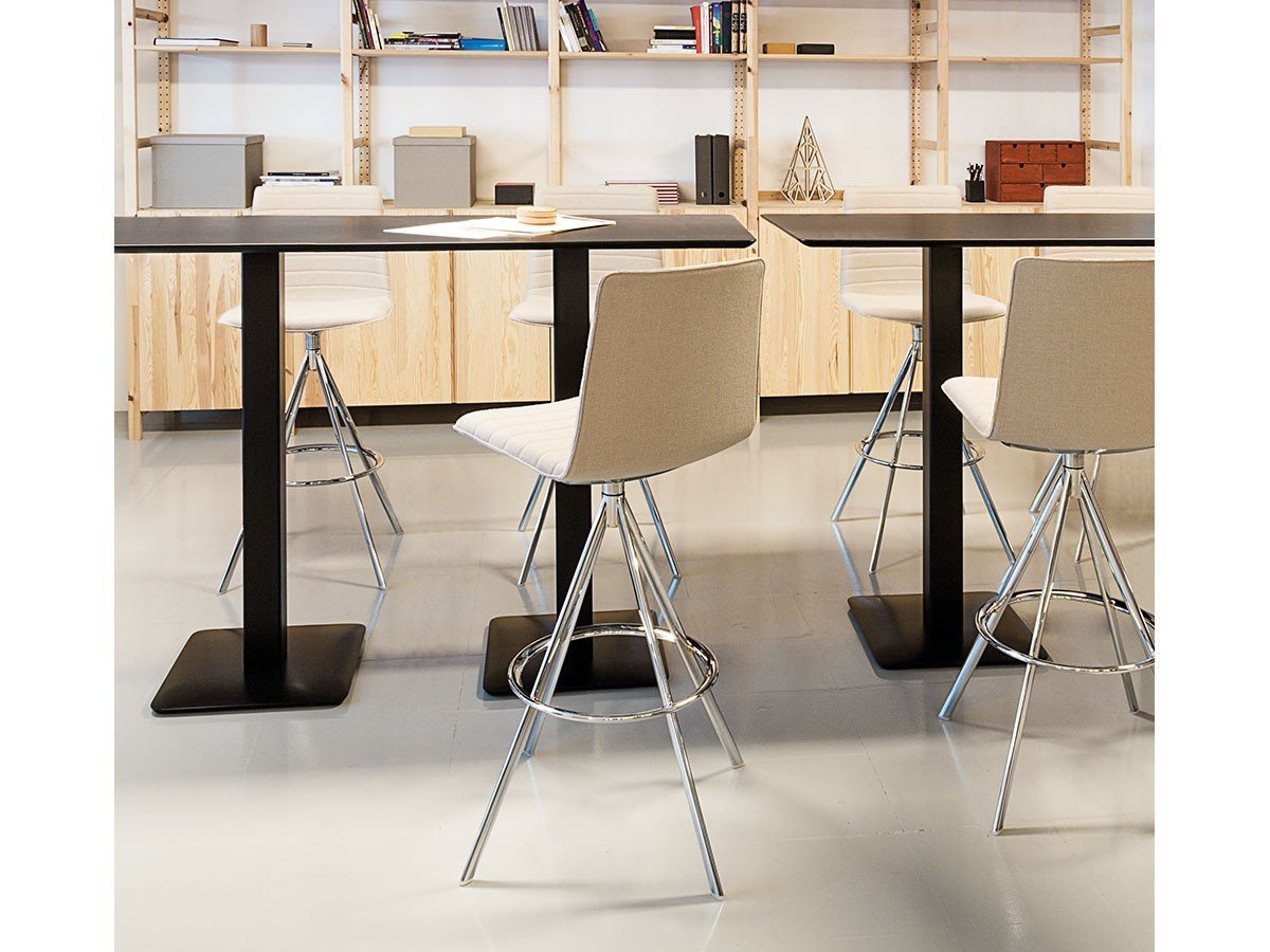 【アンドリュー ワールド/Andreu World / GOODS】のFlex High Back Counter Stool Thermo-polymer Shell / フレックス ハイバック BQ1674 カウンタースツール 回転式スツール脚(サーモポリマーシェル) 人気、トレンドファッション・服の通販 founy(ファニー) 　イタリア　Italy　シンプル　Simple　フィット　Fit　モダン　Modern　モチーフ　Motif　ワーク　Work　送料無料　Free Shipping　おすすめ　Recommend　ホーム・キャンプ・アウトドア・お取り寄せ　Home,Garden,Outdoor,Camping Gear　家具・インテリア　Furniture　チェア・椅子　Chair　スツール　Stool　ホーム・キャンプ・アウトドア・お取り寄せ　Home,Garden,Outdoor,Camping Gear　家具・インテリア　Furniture　チェア・椅子　Chair　カウンターチェア・ハイスツール　Counter Chair/High Stool　other-2|ID: prp329100003120818 ipo3291000000031494852