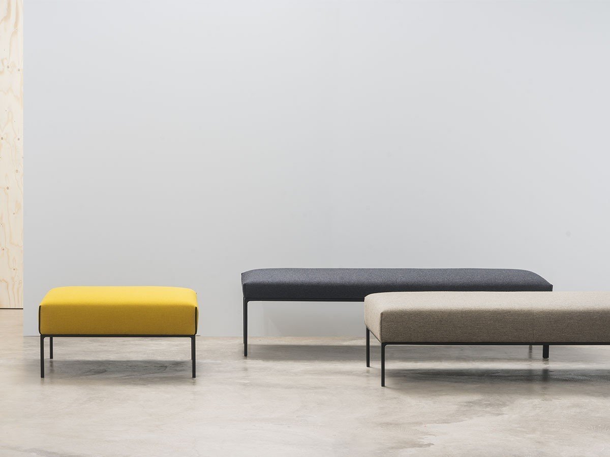 【アンドリュー ワールド/Andreu World / GOODS】のRaglan 2-Seater Bench / ラグラン BC2077 2シーターベンチ 120 × 60cm 人気、トレンドファッション・服の通販 founy(ファニー) 　イタリア　Italy　クッション　Cushion　コンパクト　Compact　スリム　Slim　パイピング　Piping　フォーム　Form　モダン　Modern　ホーム・キャンプ・アウトドア・お取り寄せ　Home,Garden,Outdoor,Camping Gear　家具・インテリア　Furniture　チェア・椅子　Chair　ベンチ・ダイニングベンチ　Bench/Dining Bench　other-4|ID: prp329100003120829 ipo3291000000031494885