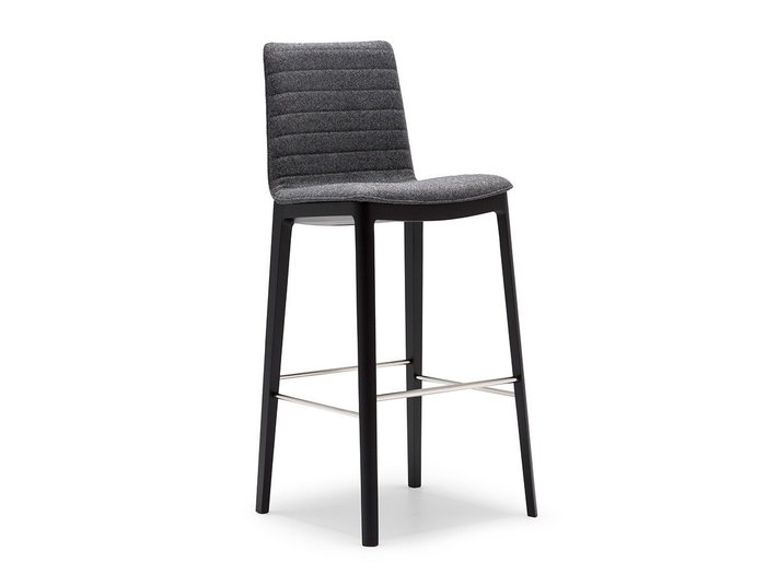 【アンドリュー ワールド/Andreu World / GOODS】のFlex High Back Barstool Fully Upholstered Shell / フレックス ハイバック BQ1666 バースツール 木脚(フルパッド) インテリア・キッズ・メンズ・レディースファッション・服の通販 founy(ファニー) https://founy.com/ イタリア Italy クッション Cushion シンプル Simple ビーチ Beach フィット Fit モチーフ Motif ワーク Work 送料無料 Free Shipping おすすめ Recommend ホーム・キャンプ・アウトドア・お取り寄せ Home,Garden,Outdoor,Camping Gear 家具・インテリア Furniture チェア・椅子 Chair スツール Stool ホーム・キャンプ・アウトドア・お取り寄せ Home,Garden,Outdoor,Camping Gear 家具・インテリア Furniture チェア・椅子 Chair カウンターチェア・ハイスツール Counter Chair/High Stool |ID: prp329100003120832 ipo3291000000030196664