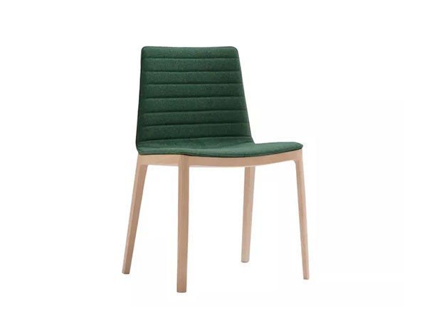 【アンドリュー ワールド/Andreu World / GOODS】のFlex High Back Chair Fully Upholstered Shell / フレックス ハイバック SI1601 チェア 木脚(フルパッド) インテリア・キッズ・メンズ・レディースファッション・服の通販 founy(ファニー) https://founy.com/ イタリア Italy クッション Cushion シンプル Simple ビーチ Beach フィット Fit モチーフ Motif ワーク Work 送料無料 Free Shipping おすすめ Recommend ホーム・キャンプ・アウトドア・お取り寄せ Home,Garden,Outdoor,Camping Gear 家具・インテリア Furniture チェア・椅子 Chair ダイニングチェア Dining Chair |ID: prp329100003120834 ipo3291000000030196723