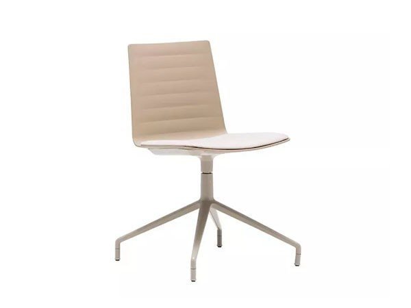【アンドリュー ワールド/Andreu World / GOODS】のFlex High Back Chair Upholstered Seat Pad / フレックス ハイバック SI1638 チェア 回転式スターベース(シートパッド) インテリア・キッズ・メンズ・レディースファッション・服の通販 founy(ファニー) https://founy.com/ イタリア Italy エレガント 上品 Elegant クッション Cushion シンプル Simple フィット Fit モチーフ Motif ワーク Work 送料無料 Free Shipping おすすめ Recommend ホーム・キャンプ・アウトドア・お取り寄せ Home,Garden,Outdoor,Camping Gear 家具・インテリア Furniture チェア・椅子 Chair ダイニングチェア Dining Chair ホーム・キャンプ・アウトドア・お取り寄せ Home,Garden,Outdoor,Camping Gear 家具・インテリア Furniture チェア・椅子 Chair オフィスチェア・デスクチェア Office Chair/Desk Chair |ID: prp329100003120856 ipo3291000000030197318