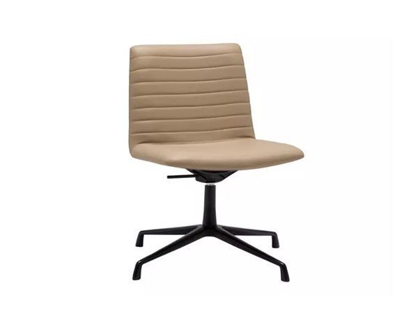 【アンドリュー ワールド/Andreu World / GOODS】のFlex Executive Low Back Chair / フレックス エグゼクティブ SI1838 ローバックチェア 回転式スターベース 人気、トレンドファッション・服の通販 founy(ファニー) 　イタリア　Italy　エレガント 上品　Elegant　クッション　Cushion　シンプル　Simple　フィット　Fit　モチーフ　Motif　リラックス　Relax　送料無料　Free Shipping　ホーム・キャンプ・アウトドア・お取り寄せ　Home,Garden,Outdoor,Camping Gear　家具・インテリア　Furniture　チェア・椅子　Chair　オフィスチェア・デスクチェア　Office Chair/Desk Chair　 other-1|ID: prp329100003120890 ipo3291000000021147593
