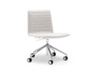 【アンドリュー ワールド/Andreu World / GOODS】のFlex Corporate Chair Fully Upholstered Shell / フレックス コーポレート SI1657 チェア キャスターベース アルミニウム製(フルパッド) 人気、トレンドファッション・服の通販 founy(ファニー) イタリア Italy クッション Cushion シンプル Simple スリム Slim デスク Desk フィット Fit モチーフ Motif ワーク Work 送料無料 Free Shipping ホーム・キャンプ・アウトドア・お取り寄せ Home,Garden,Outdoor,Camping Gear 家具・インテリア Furniture チェア・椅子 Chair オフィスチェア・デスクチェア Office Chair/Desk Chair thumbnail ステッチの有無:パラレルステッチ入|ID: prp329100003120896 ipo3291000000021147612