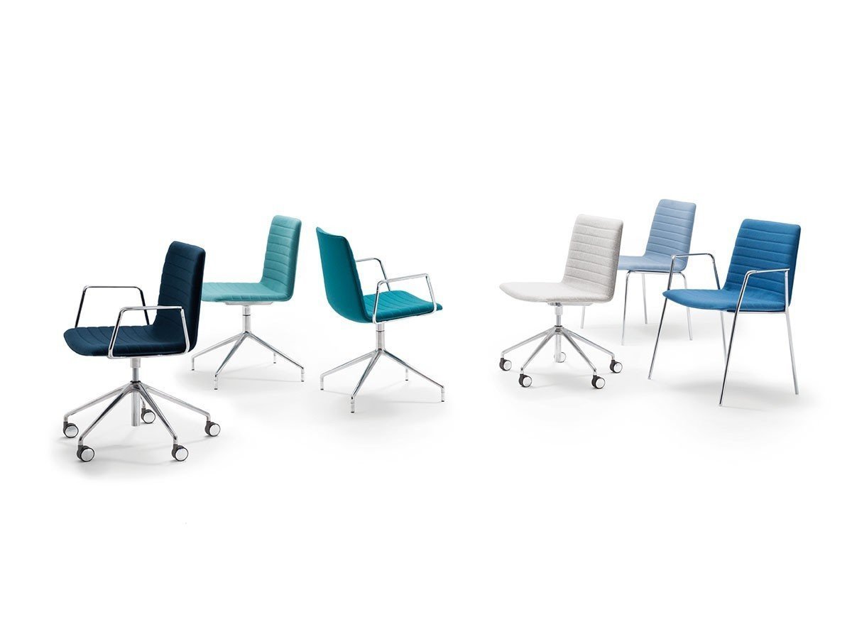 【アンドリュー ワールド/Andreu World / GOODS】のFlex Corporate Armchair Fully Upholstered Shell / フレックス コーポレート SO1645 アームチェア 回転式スターベース(フルパッド) 人気、トレンドファッション・服の通販 founy(ファニー) 　イタリア　Italy　エレガント 上品　Elegant　クッション　Cushion　シェイプ　Shape　シンプル　Simple　フィット　Fit　モチーフ　Motif　ワーク　Work　送料無料　Free Shipping　ホーム・キャンプ・アウトドア・お取り寄せ　Home,Garden,Outdoor,Camping Gear　家具・インテリア　Furniture　チェア・椅子　Chair　ダイニングチェア　Dining Chair　ホーム・キャンプ・アウトドア・お取り寄せ　Home,Garden,Outdoor,Camping Gear　家具・インテリア　Furniture　チェア・椅子　Chair　アームチェア　Armchair　ホーム・キャンプ・アウトドア・お取り寄せ　Home,Garden,Outdoor,Camping Gear　家具・インテリア　Furniture　チェア・椅子　Chair　オフィスチェア・デスクチェア　Office Chair/Desk Chair　other-4|ID: prp329100003120898 ipo3291000000031495126