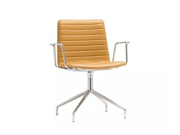 【アンドリュー ワールド/Andreu World / GOODS】のFlex Corporate Armchair Fully Upholstered Shell / フレックス コーポレート SO1645 アームチェア 回転式スターベース(フルパッド) インテリア・キッズ・メンズ・レディースファッション・服の通販 founy(ファニー) 　イタリア　Italy　エレガント 上品　Elegant　クッション　Cushion, Throw Pillow　シェイプ　Shape, Slim Fit　シンプル　Simple, Minimal　フィット　Fit, Slim Fit　モチーフ　Motif, Design Theme　ワーク　Workwear, Utility Style　送料無料　Free Shipping　ホーム・キャンプ・アウトドア・お取り寄せ　Home Living / Home & Lifestyle / Camping Gear / Outdoor Camping　家具・インテリア　Home Furniture & Interior. Stylish & Functional Living Spaces　チェア・椅子　Seating & Chairs　ダイニングチェア・木製チェア　Dining Chairs　ホーム・キャンプ・アウトドア・お取り寄せ　Home Living / Home & Lifestyle / Camping Gear / Outdoor Camping　家具・インテリア　Home Furniture & Interior. Stylish & Functional Living Spaces　チェア・椅子　Seating & Chairs　アームチェア・アクセントチェア　Armchairs & Accent Chairs　ホーム・キャンプ・アウトドア・お取り寄せ　Home Living / Home & Lifestyle / Camping Gear / Outdoor Camping　家具・インテリア　Home Furniture & Interior. Stylish & Functional Living Spaces　チェア・椅子　Seating & Chairs　オフィスチェア・在宅ワーク用チェア　Office & Desk Chairs　ステッチの有無:パラレルステッチ入|ID: prp329100003120898 ipo3291000000033996160
