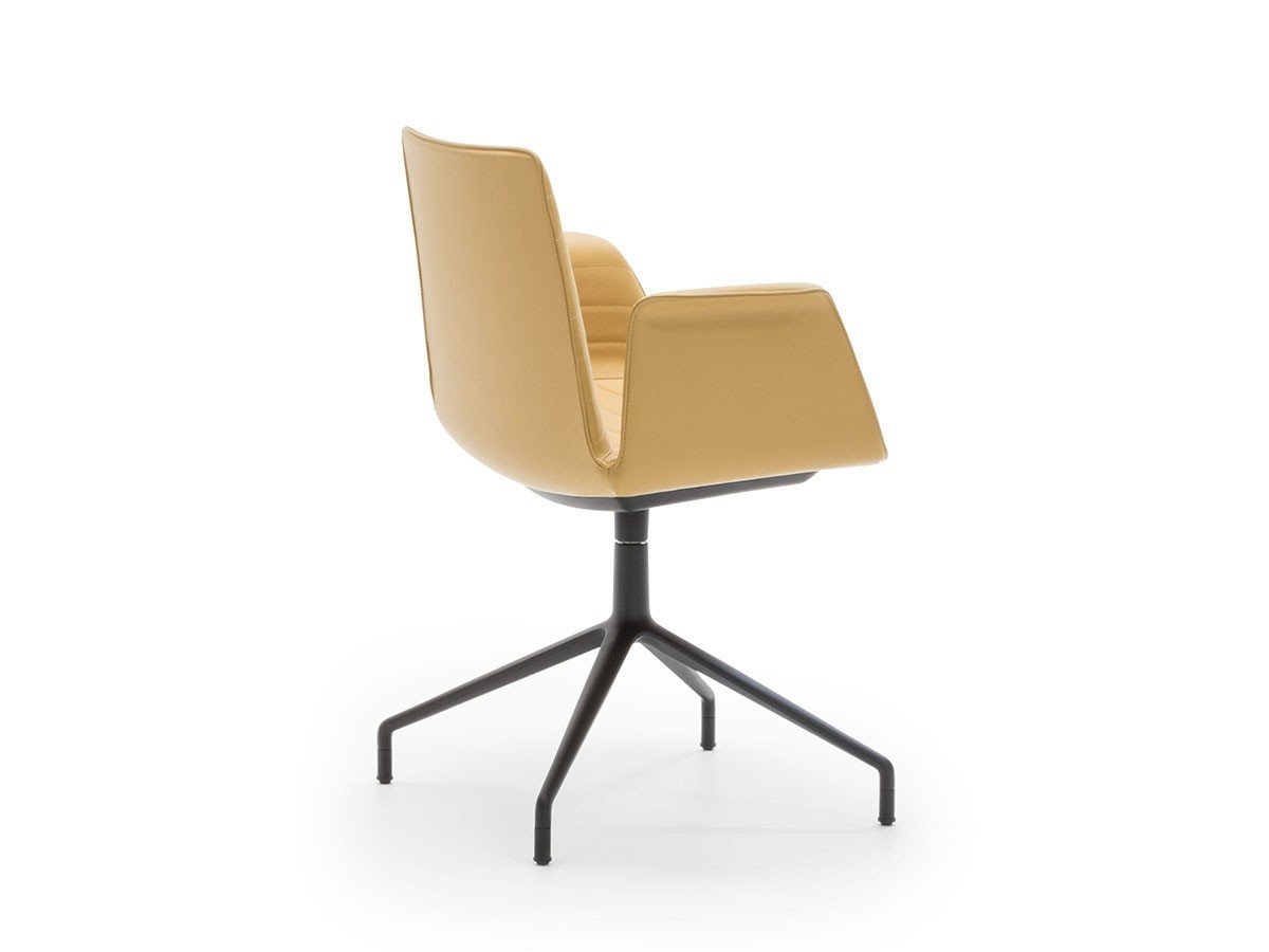 【アンドリュー ワールド/Andreu World / GOODS】のFlex Armchair Fully Upholstered Shell / フレックス アームチェア SO1646 回転式スターベース(フルパッド) インテリア・キッズ・メンズ・レディースファッション・服の通販 founy(ファニー) 　イタリア　Italy　エレガント 上品　Elegant　クッション　Cushion　シンプル　Simple　フィット　Fit　モチーフ　Motif　送料無料　Free Shipping　ホーム・キャンプ・アウトドア・お取り寄せ　Home,Garden,Outdoor,Camping Gear　家具・インテリア　Furniture　チェア・椅子　Chair　ダイニングチェア　Dining Chair　ホーム・キャンプ・アウトドア・お取り寄せ　Home,Garden,Outdoor,Camping Gear　家具・インテリア　Furniture　チェア・椅子　Chair　アームチェア　Armchair　ホーム・キャンプ・アウトドア・お取り寄せ　Home,Garden,Outdoor,Camping Gear　家具・インテリア　Furniture　チェア・椅子　Chair　オフィスチェア・デスクチェア　Office Chair/Desk Chair　ステッチの有無:パラレルステッチ入|ID: prp329100003120913 ipo3291000000030199552