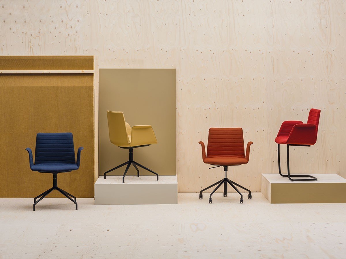 【アンドリュー ワールド/Andreu World / GOODS】のFlex Armchair Fully Upholstered Shell / フレックス アームチェア SO1646 回転式スターベース(フルパッド) 人気、トレンドファッション・服の通販 founy(ファニー) 　イタリア　Italy　エレガント 上品　Elegant　クッション　Cushion　シンプル　Simple　フィット　Fit　モチーフ　Motif　送料無料　Free Shipping　ホーム・キャンプ・アウトドア・お取り寄せ　Home,Garden,Outdoor,Camping Gear　家具・インテリア　Furniture　チェア・椅子　Chair　ダイニングチェア　Dining Chair　ホーム・キャンプ・アウトドア・お取り寄せ　Home,Garden,Outdoor,Camping Gear　家具・インテリア　Furniture　チェア・椅子　Chair　アームチェア　Armchair　ホーム・キャンプ・アウトドア・お取り寄せ　Home,Garden,Outdoor,Camping Gear　家具・インテリア　Furniture　チェア・椅子　Chair　オフィスチェア・デスクチェア　Office Chair/Desk Chair　other-5|ID: prp329100003120913 ipo3291000000031495192
