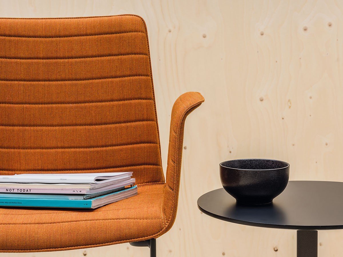 【アンドリュー ワールド/Andreu World / GOODS】のFlex Armchair Fully Upholstered Shell / フレックス アームチェア SO1646 回転式スターベース(フルパッド) 人気、トレンドファッション・服の通販 founy(ファニー) 　イタリア　Italy　エレガント 上品　Elegant　クッション　Cushion　シンプル　Simple　フィット　Fit　モチーフ　Motif　送料無料　Free Shipping　ホーム・キャンプ・アウトドア・お取り寄せ　Home,Garden,Outdoor,Camping Gear　家具・インテリア　Furniture　チェア・椅子　Chair　ダイニングチェア　Dining Chair　ホーム・キャンプ・アウトドア・お取り寄せ　Home,Garden,Outdoor,Camping Gear　家具・インテリア　Furniture　チェア・椅子　Chair　アームチェア　Armchair　ホーム・キャンプ・アウトドア・お取り寄せ　Home,Garden,Outdoor,Camping Gear　家具・インテリア　Furniture　チェア・椅子　Chair　オフィスチェア・デスクチェア　Office Chair/Desk Chair　other-6|ID: prp329100003120913 ipo3291000000031495193