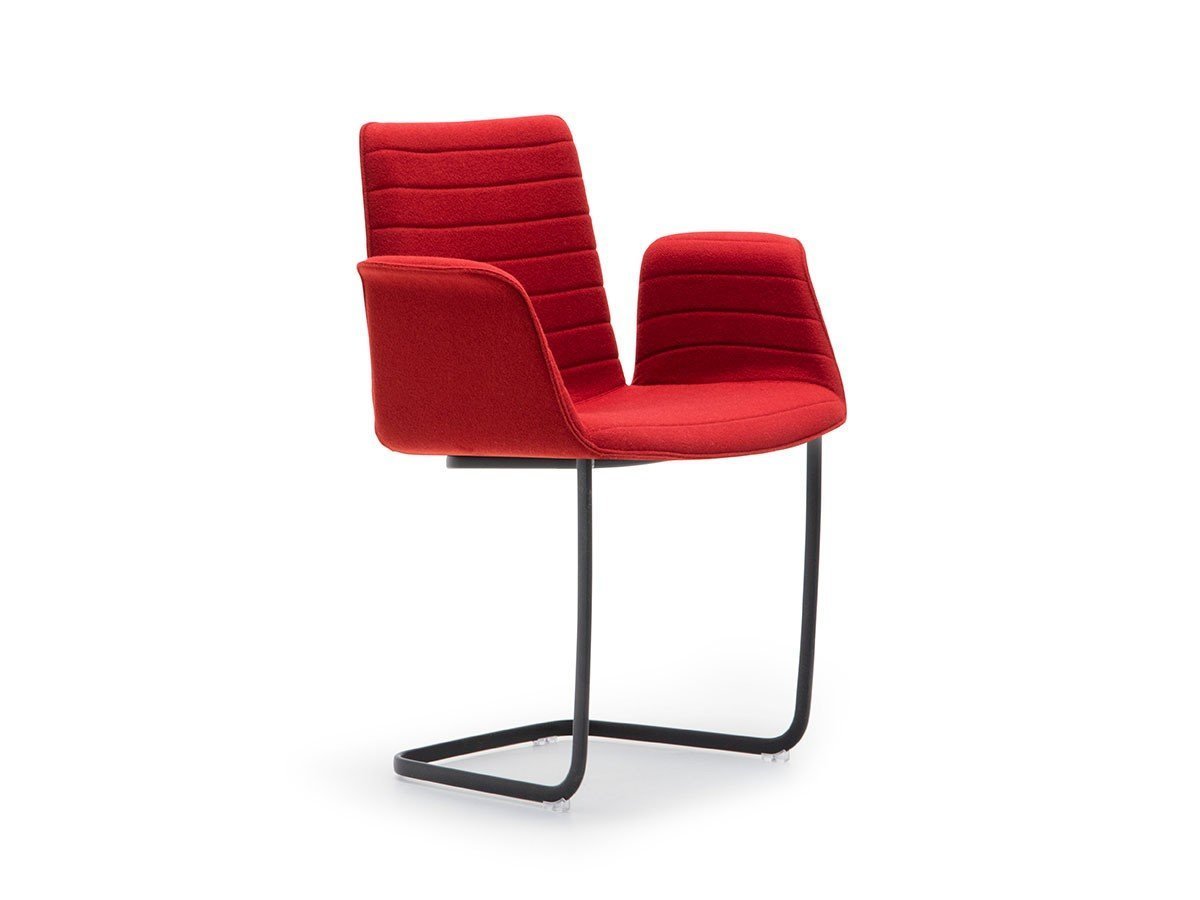 【アンドリュー ワールド/Andreu World / GOODS】のFlex Armchair Fully Upholstered Shell / フレックス アームチェア SO1635 カンチレバーベース(フルパッド) インテリア・キッズ・メンズ・レディースファッション・服の通販 founy(ファニー) 　イタリア　Italy　クッション　Cushion, Throw Pillow　シンプル　Simple, Minimal　フィット　Fit, Slim Fit　モチーフ　Motif, Design Theme　送料無料　Free Shipping　ホーム・キャンプ・アウトドア・お取り寄せ　Home Living / Home & Lifestyle / Camping Gear / Outdoor Camping　家具・インテリア　Home Furniture & Interior. Stylish & Functional Living Spaces　チェア・椅子　Seating & Chairs　ダイニングチェア・木製チェア　Dining Chairs　ホーム・キャンプ・アウトドア・お取り寄せ　Home Living / Home & Lifestyle / Camping Gear / Outdoor Camping　家具・インテリア　Home Furniture & Interior. Stylish & Functional Living Spaces　チェア・椅子　Seating & Chairs　アームチェア・アクセントチェア　Armchairs & Accent Chairs　ステッチの有無:パラレルステッチ入|ID: prp329100003120914 ipo3291000000030199616